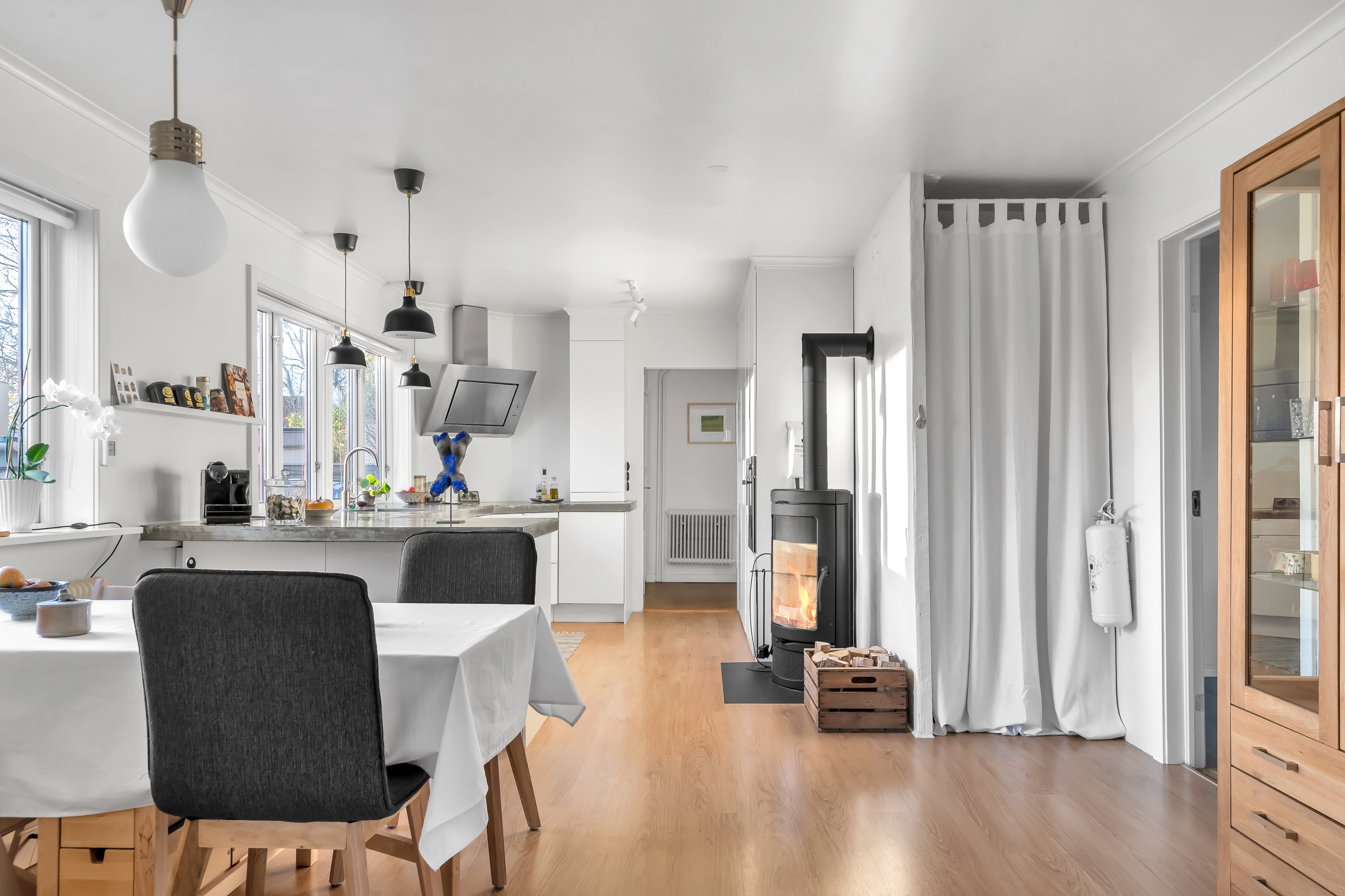 Bostadsbild från Brunna björkväg 5, Såld i Vänge, Uppsala