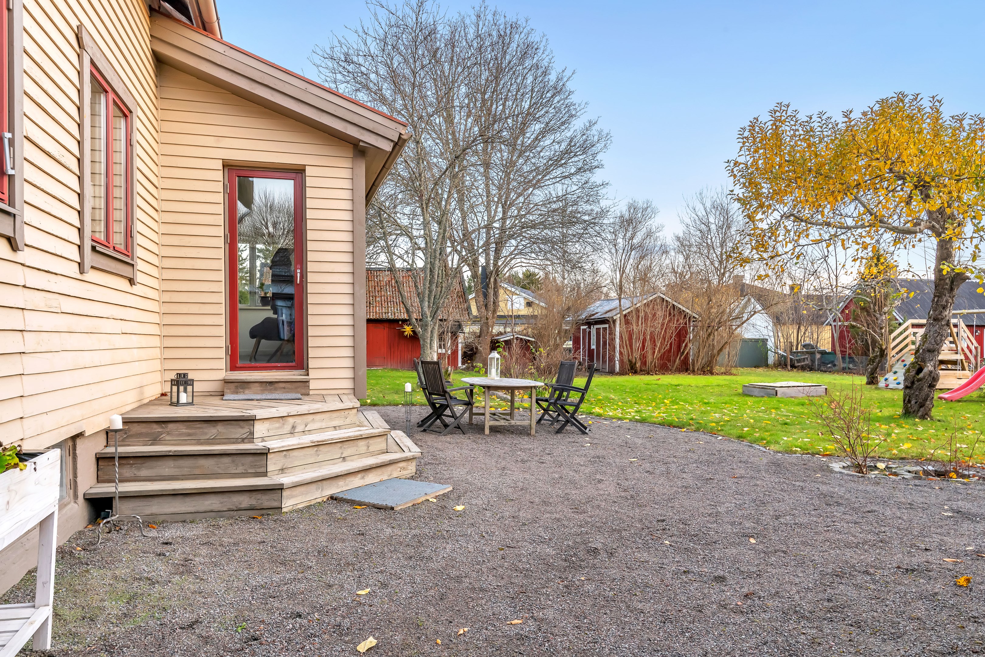 Bostadsbild från Brunna björkväg 5, Såld i Vänge, Uppsala