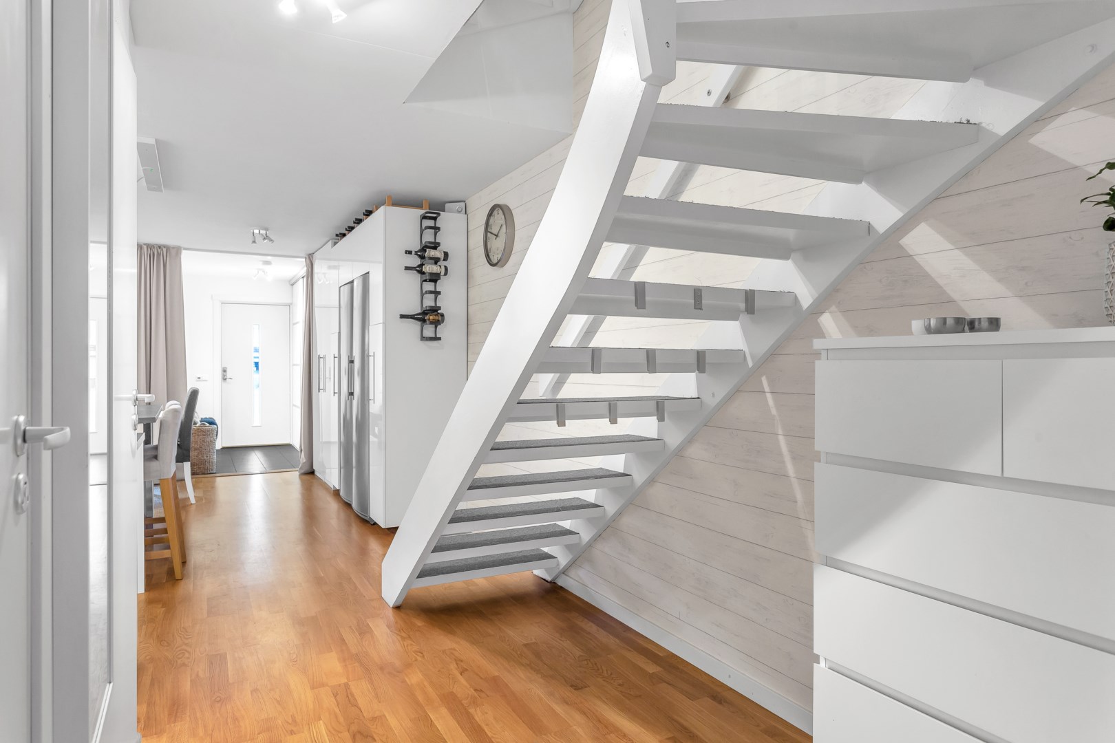 Bostadsbild från Handarbetsvägen 45, Såld i Nåntuna, Uppsala