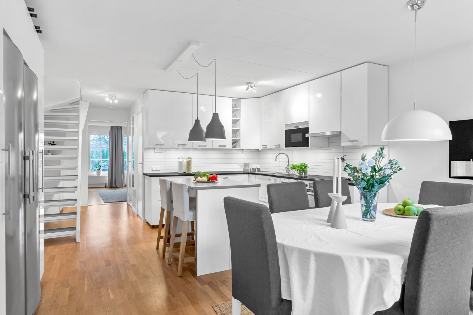 Bostadsbild från Handarbetsvägen 45, Såld i Nåntuna, Uppsala