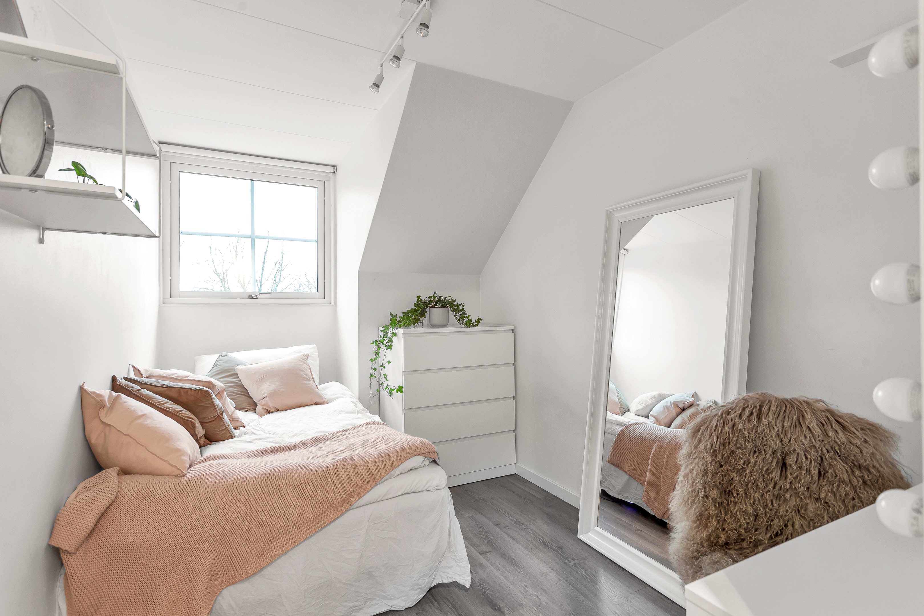 Bostadsbild från Handarbetsvägen 45, Såld i Nåntuna, Uppsala