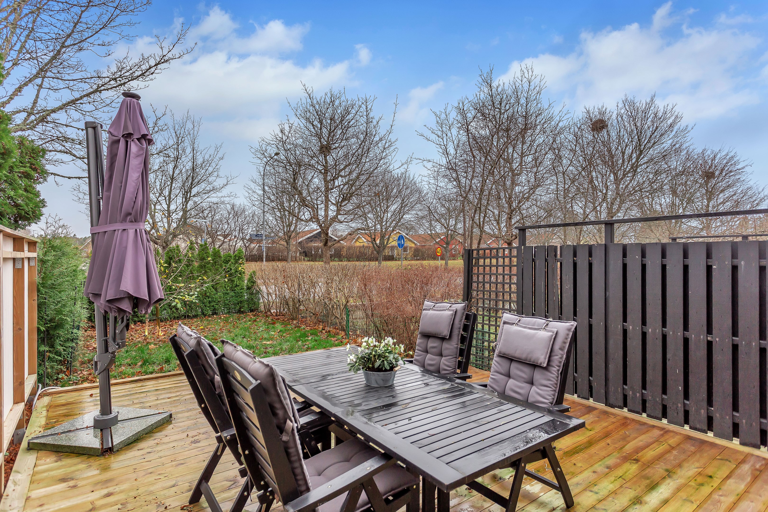 Bostadsbild från Handarbetsvägen 45, Såld i Nåntuna, Uppsala