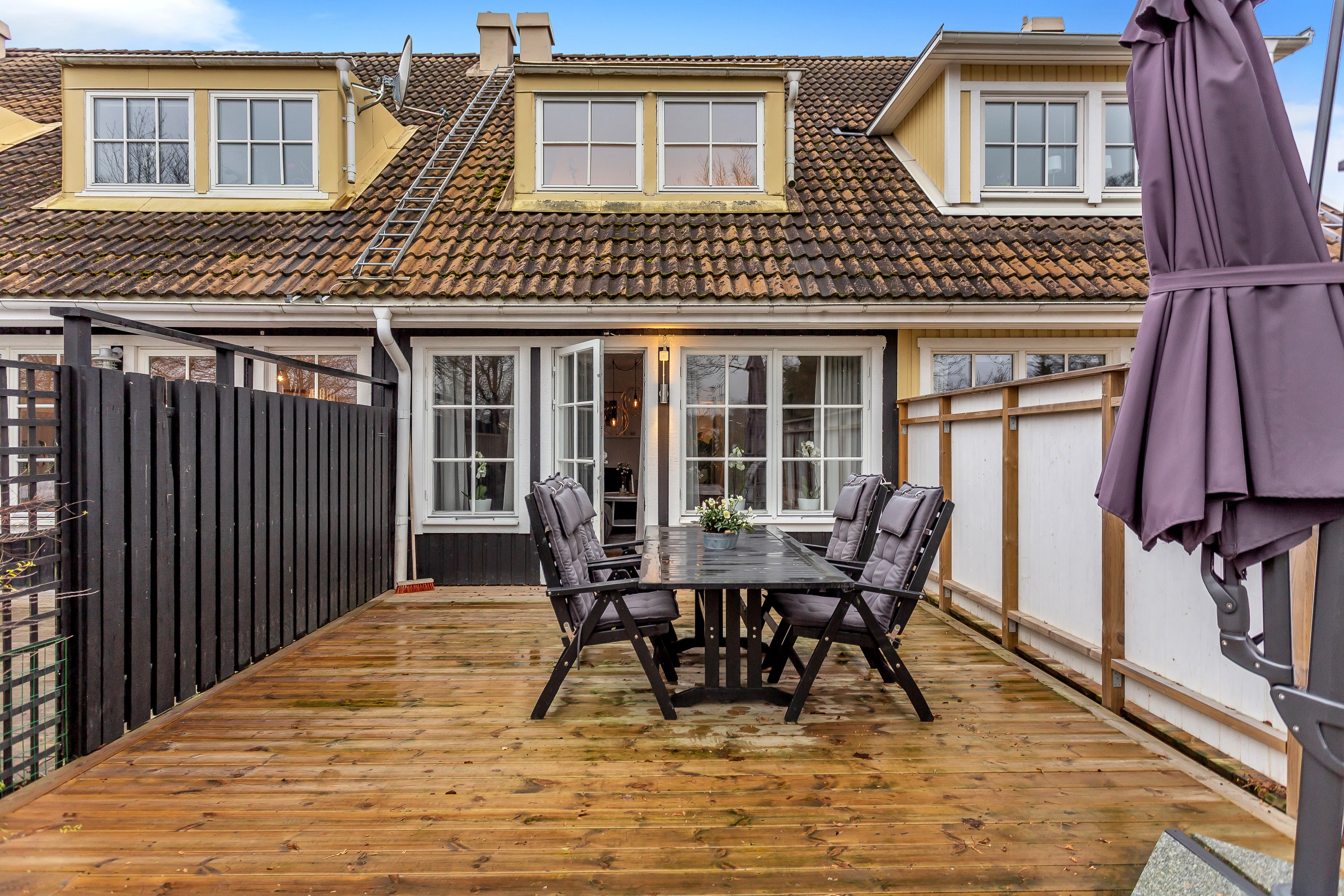 Bostadsbild från Handarbetsvägen 45, Såld i Nåntuna, Uppsala