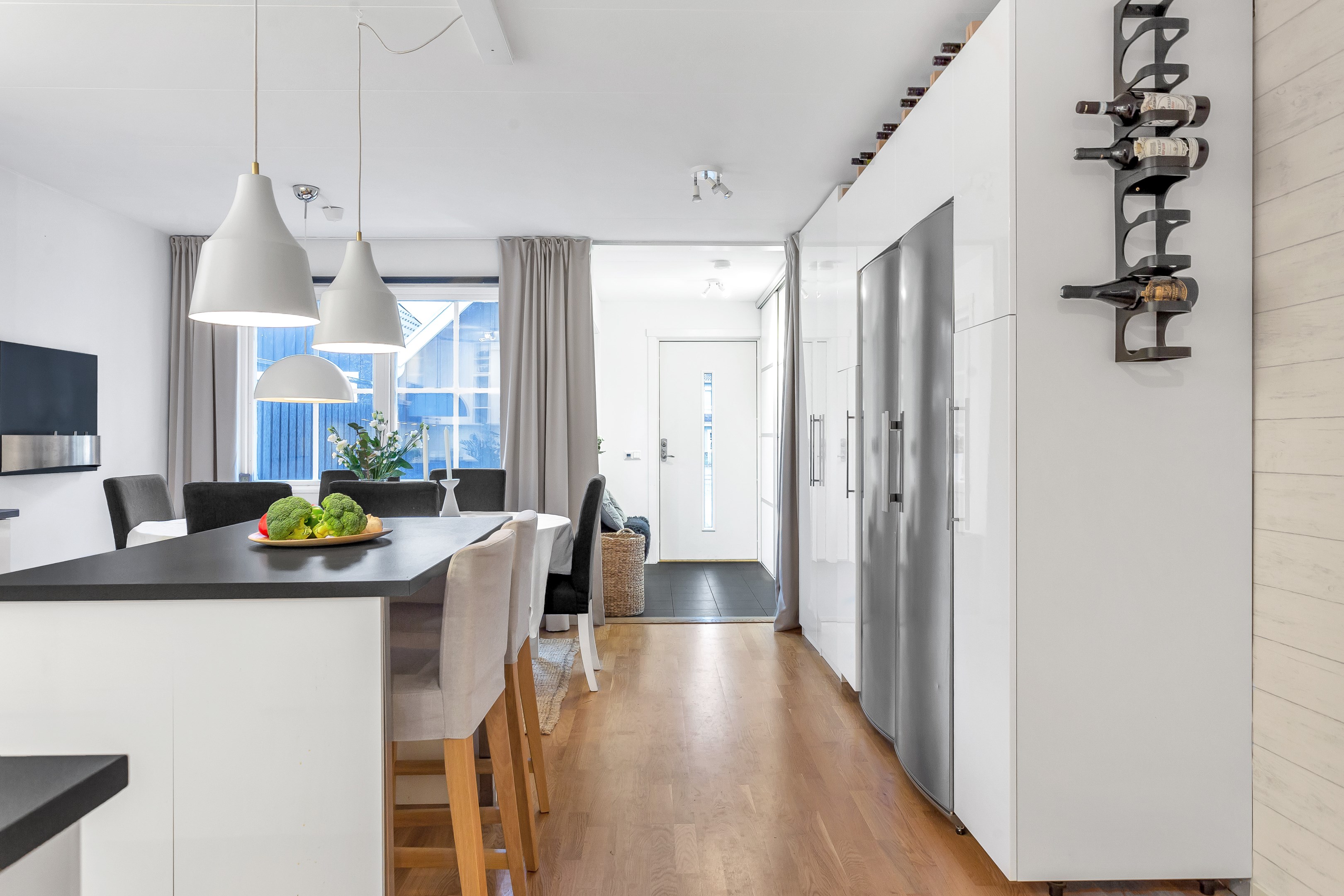 Bostadsbild från Handarbetsvägen 45, Såld i Nåntuna, Uppsala