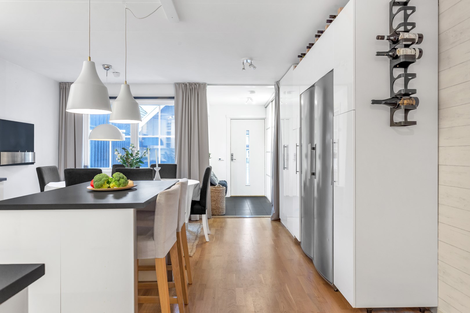 Bostadsbild från Handarbetsvägen 45, Såld i Nåntuna, Uppsala