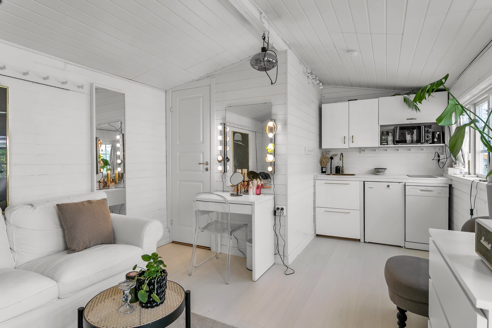 Bostadsbild från Ingvarsgatan 73A, Såld i Svartbäcken, Uppsala