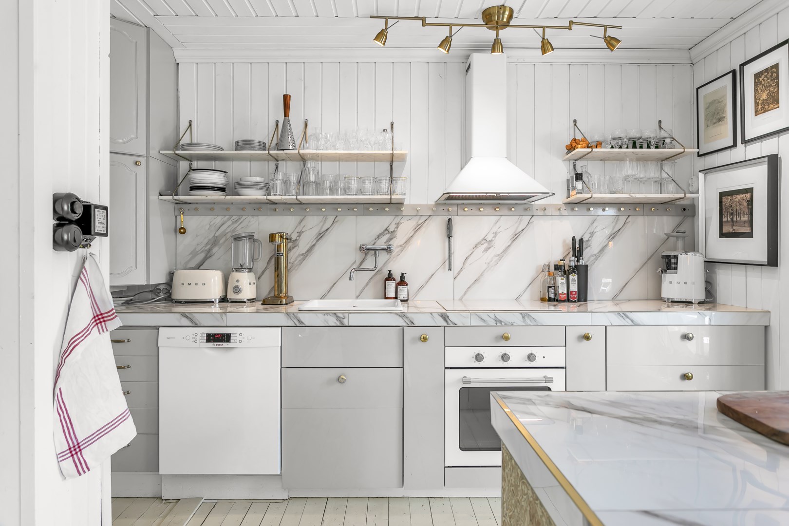 Bostadsbild från Ingvarsgatan 73A, Såld i Svartbäcken, Uppsala