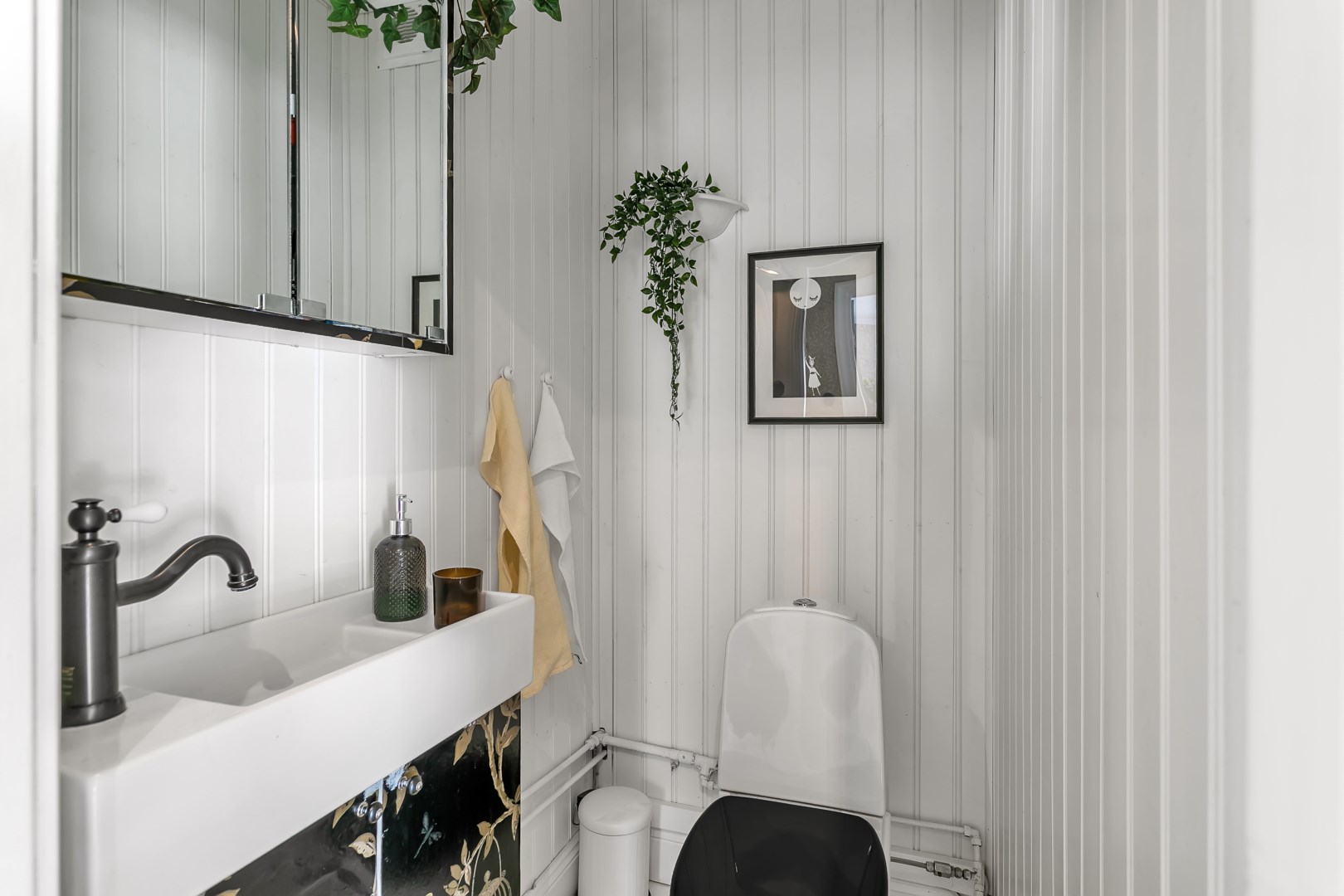 Bostadsbild från Ingvarsgatan 73A, Såld i Svartbäcken, Uppsala