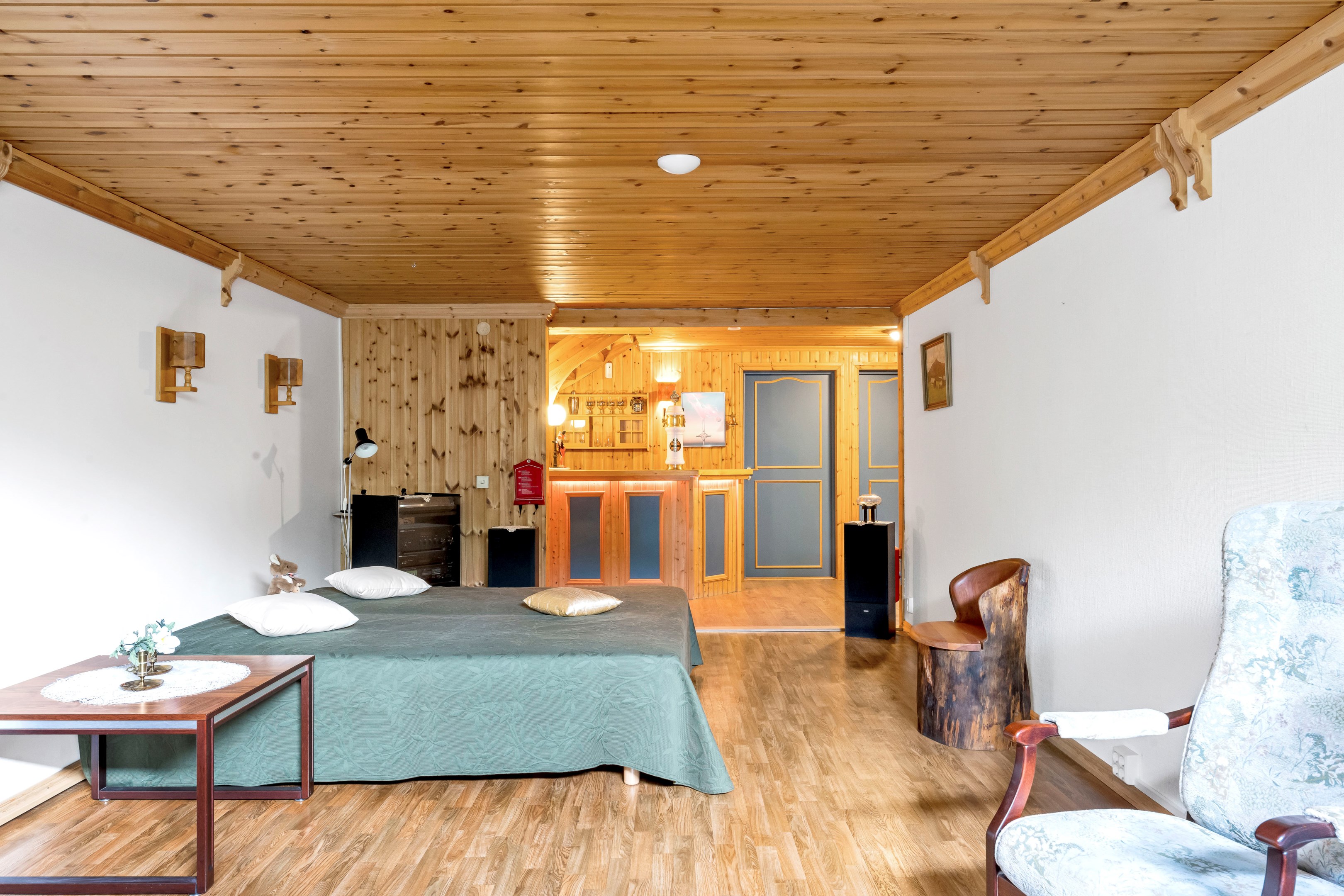 Bostadsbild från Ullsaxvägen 16, Såld i Valsätra, Uppsala