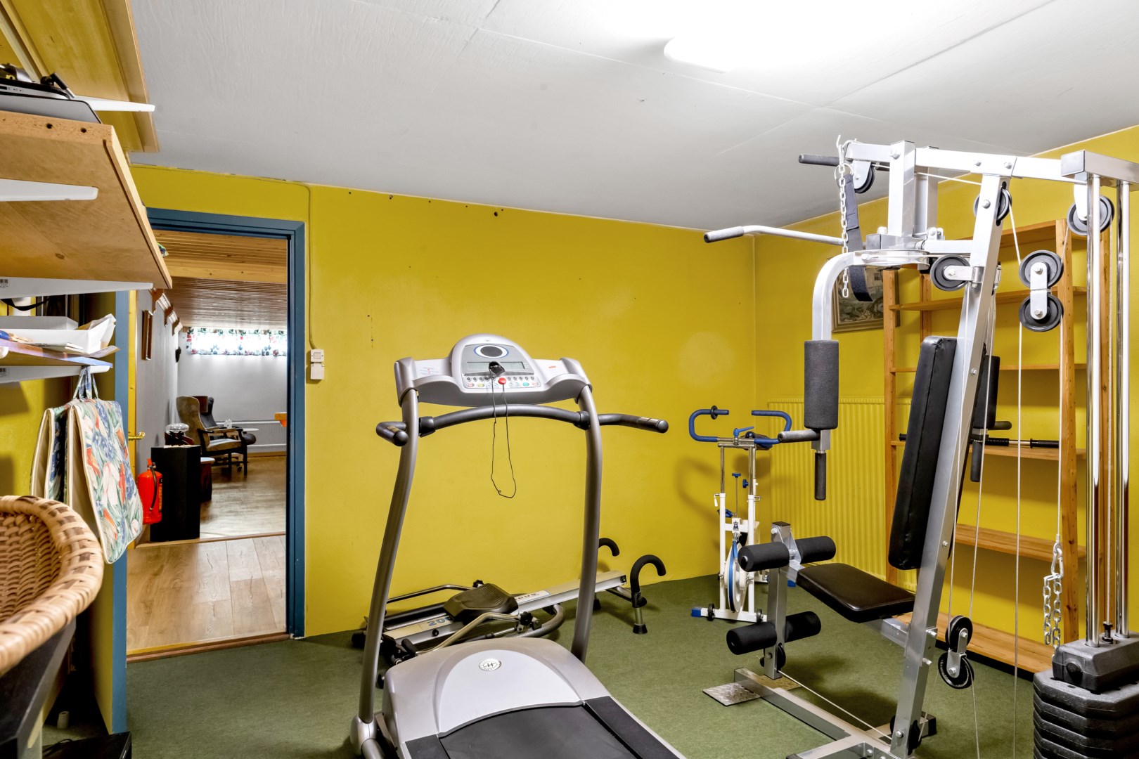 Bostadsbild från Ullsaxvägen 16, Såld i Valsätra, Uppsala