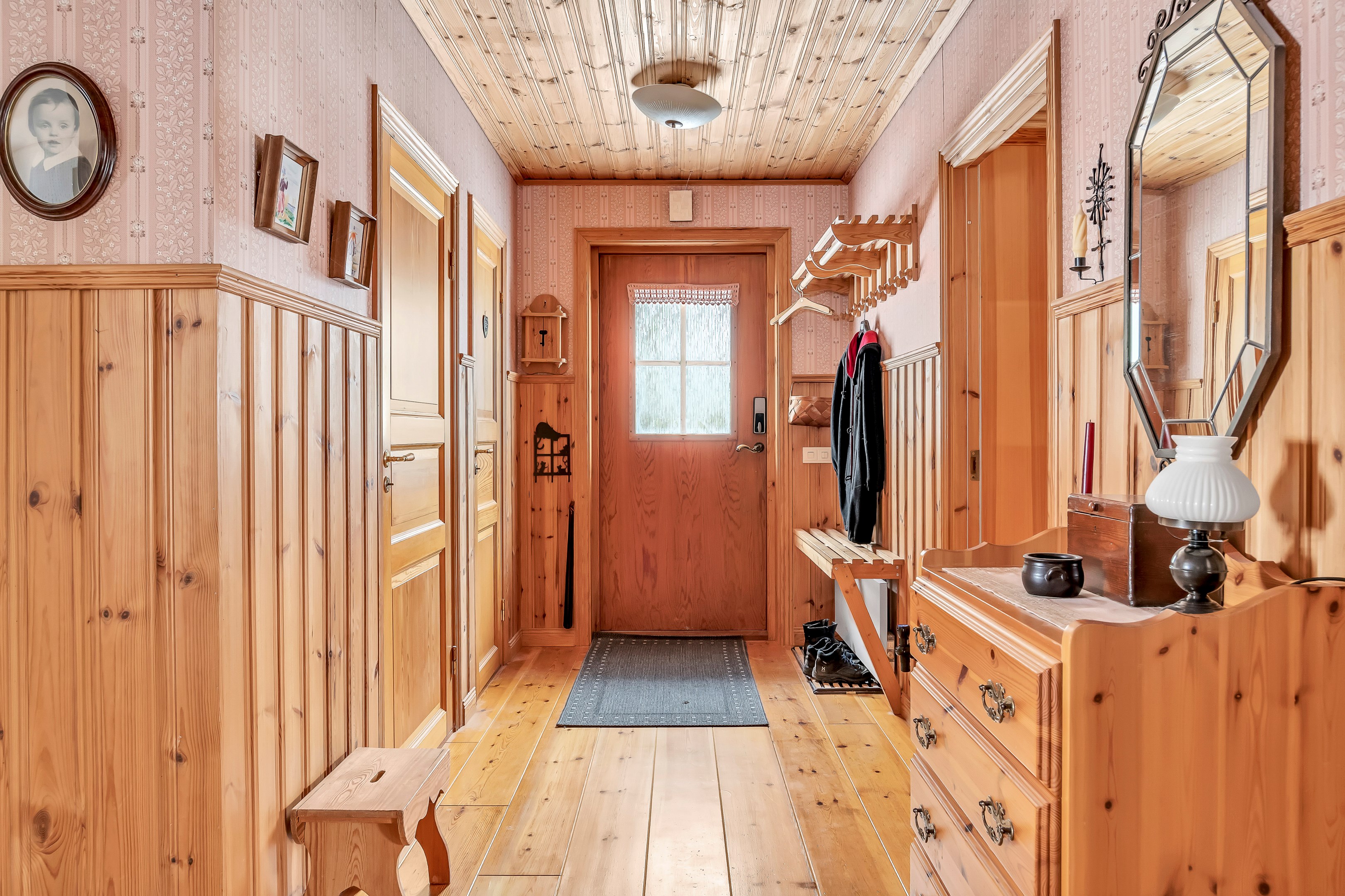 Bostadsbild från Lännalöt 12, Såld i Länna, Uppsala