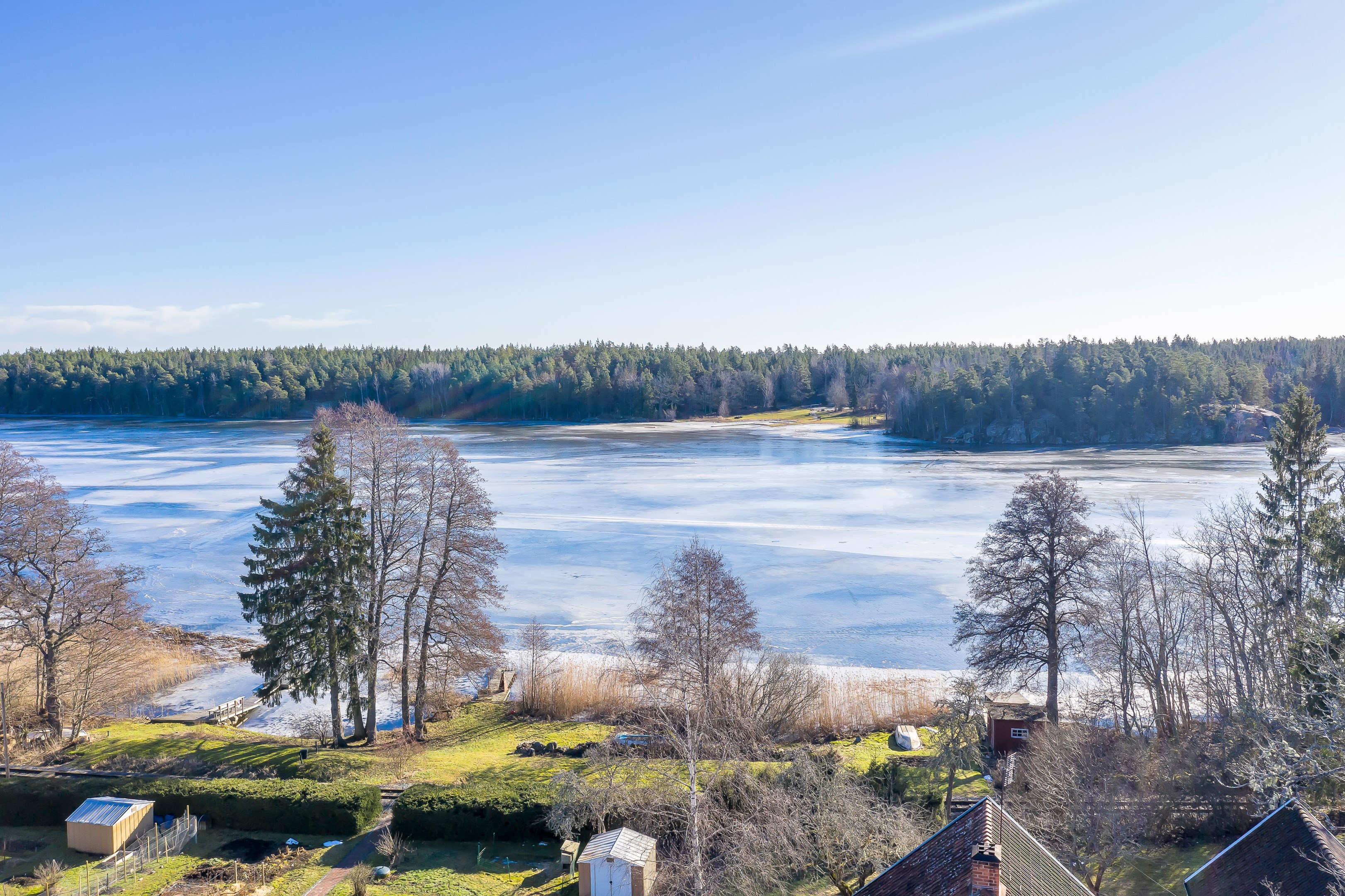Bostadsbild från Lännalöt 12, Såld i Länna, Uppsala