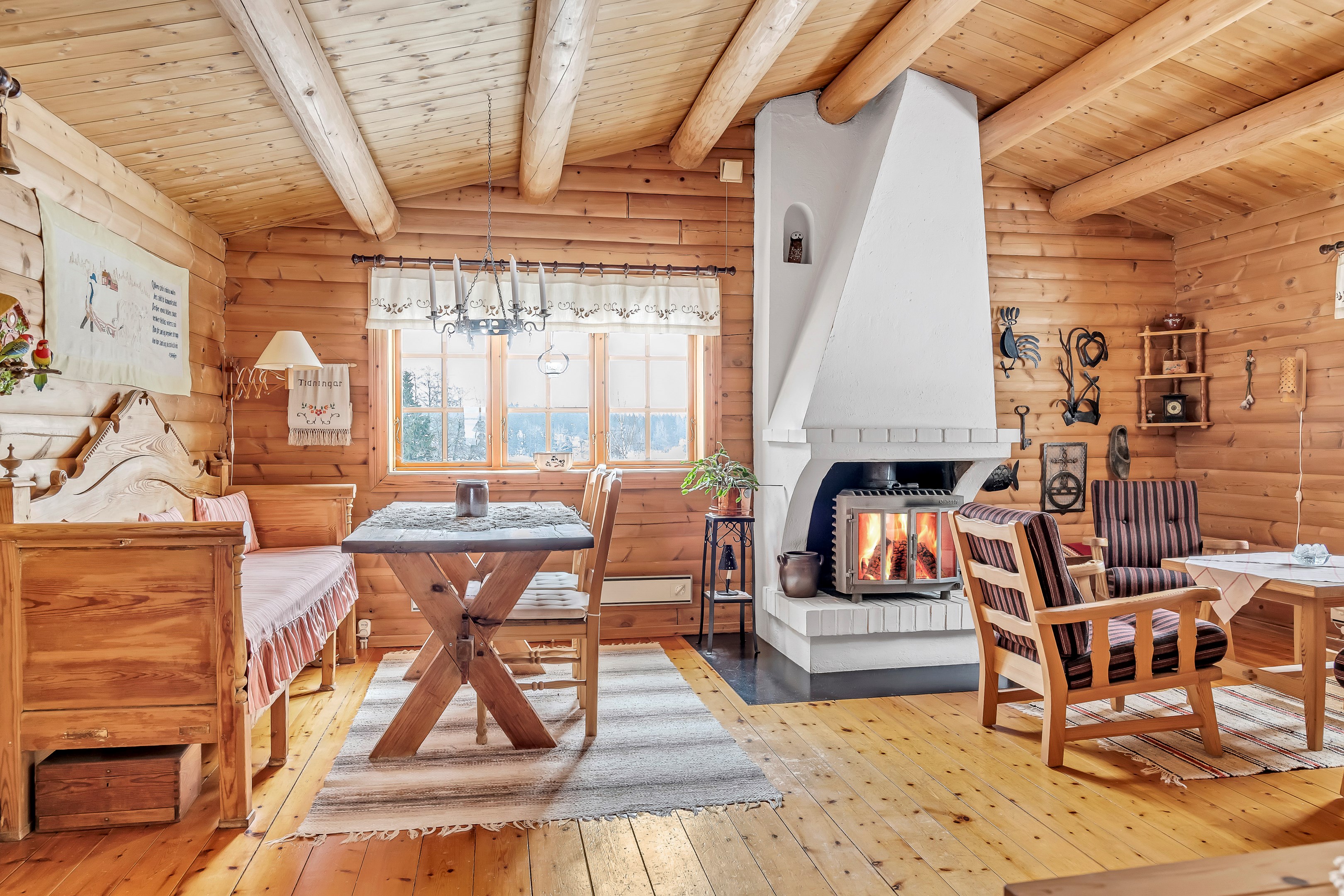 Bostadsbild från Lännalöt 12, Såld i Länna, Uppsala