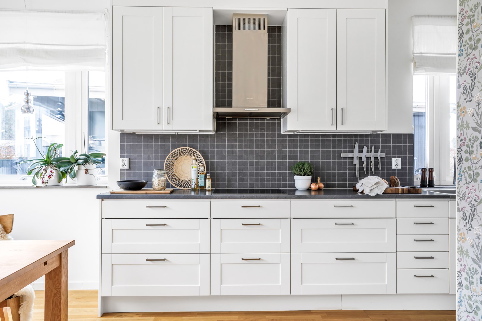 Bostadsbild från Rotetorpsvägen 13, Såld i Lindbacken, Uppsala