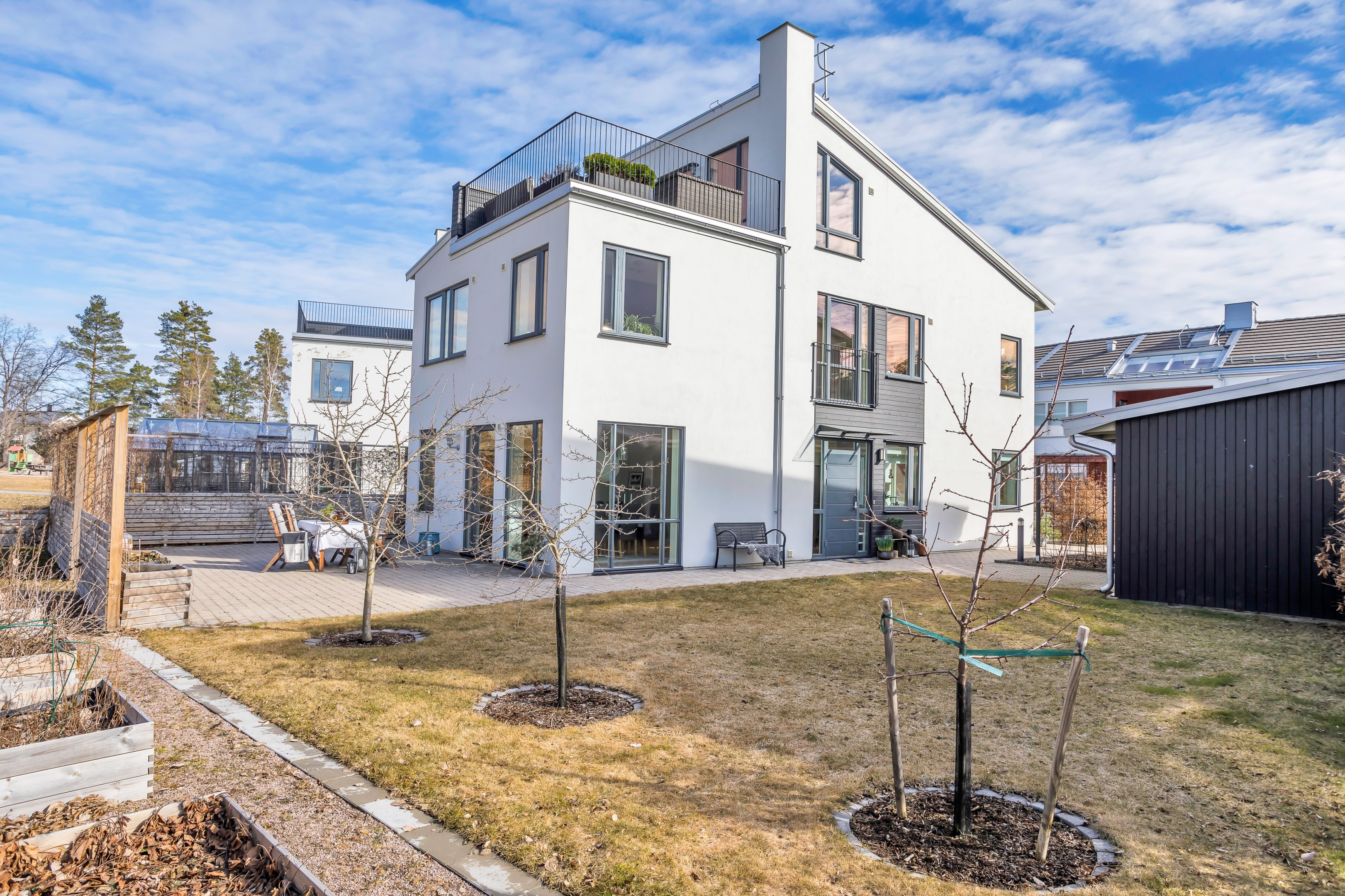 Bostadsbild från Rotetorpsvägen 13, Såld i Lindbacken, Uppsala