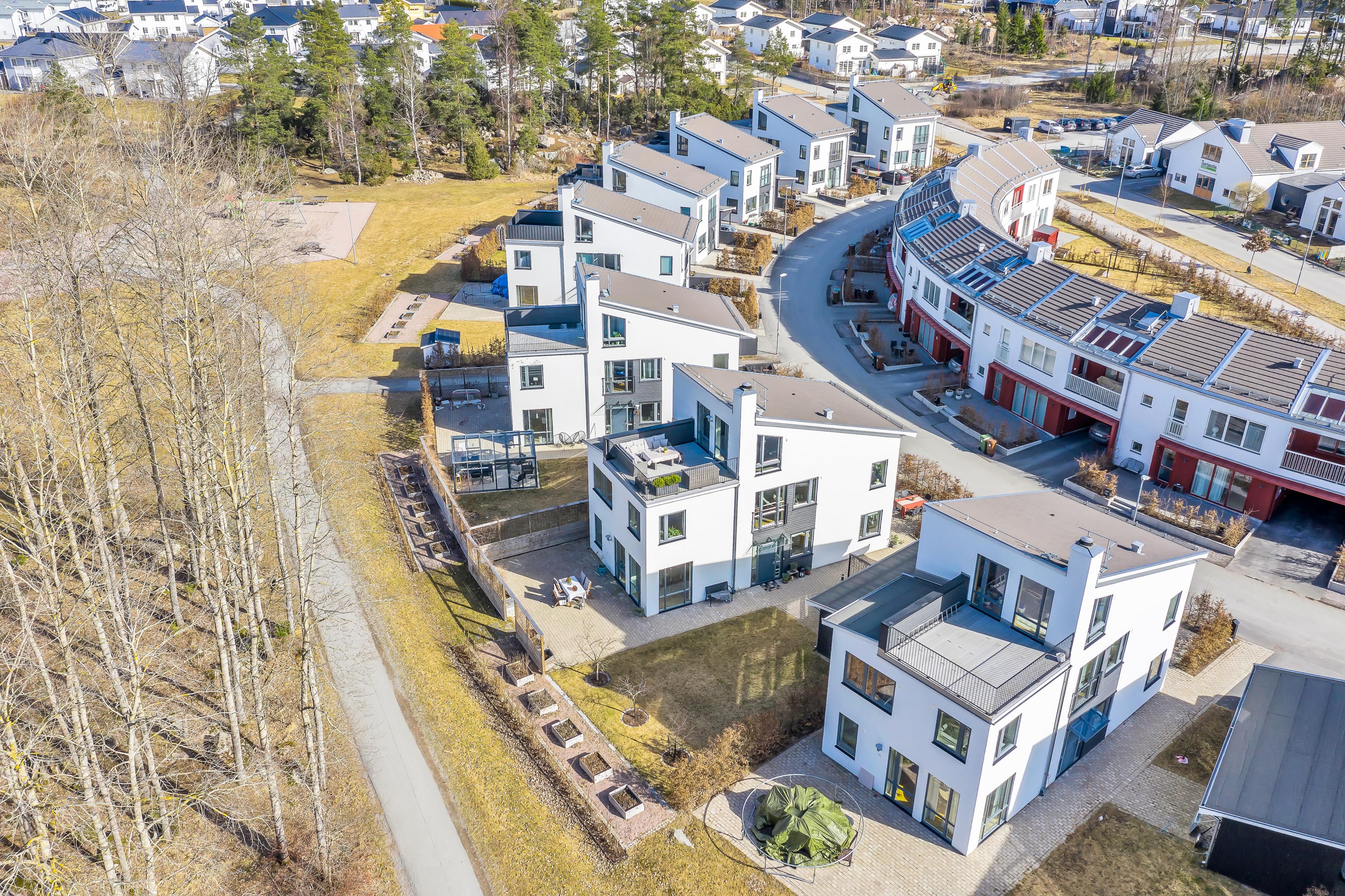 Bostadsbild från Rotetorpsvägen 13, Såld i Lindbacken, Uppsala