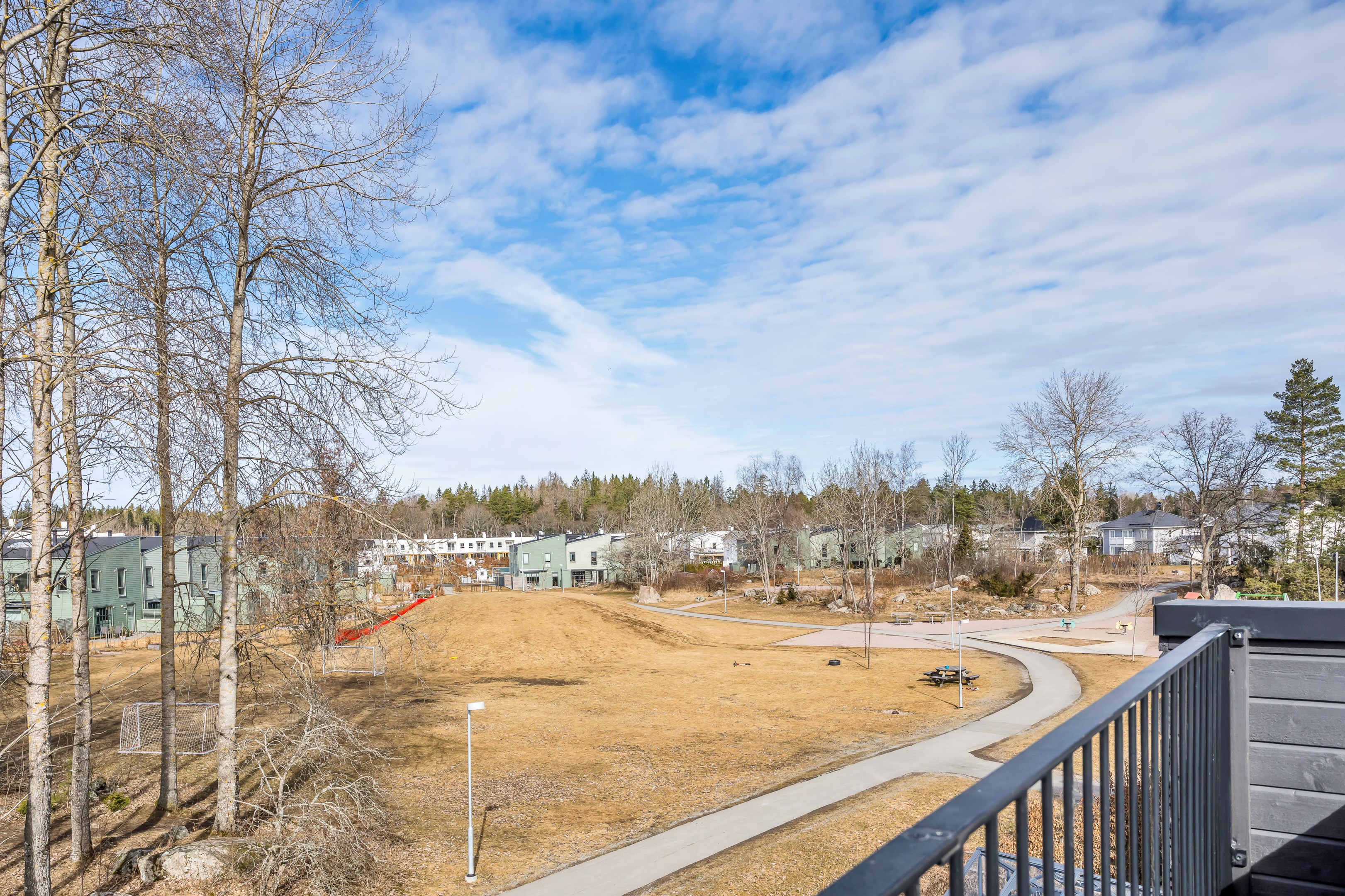 Bostadsbild från Rotetorpsvägen 13, Såld i Lindbacken, Uppsala