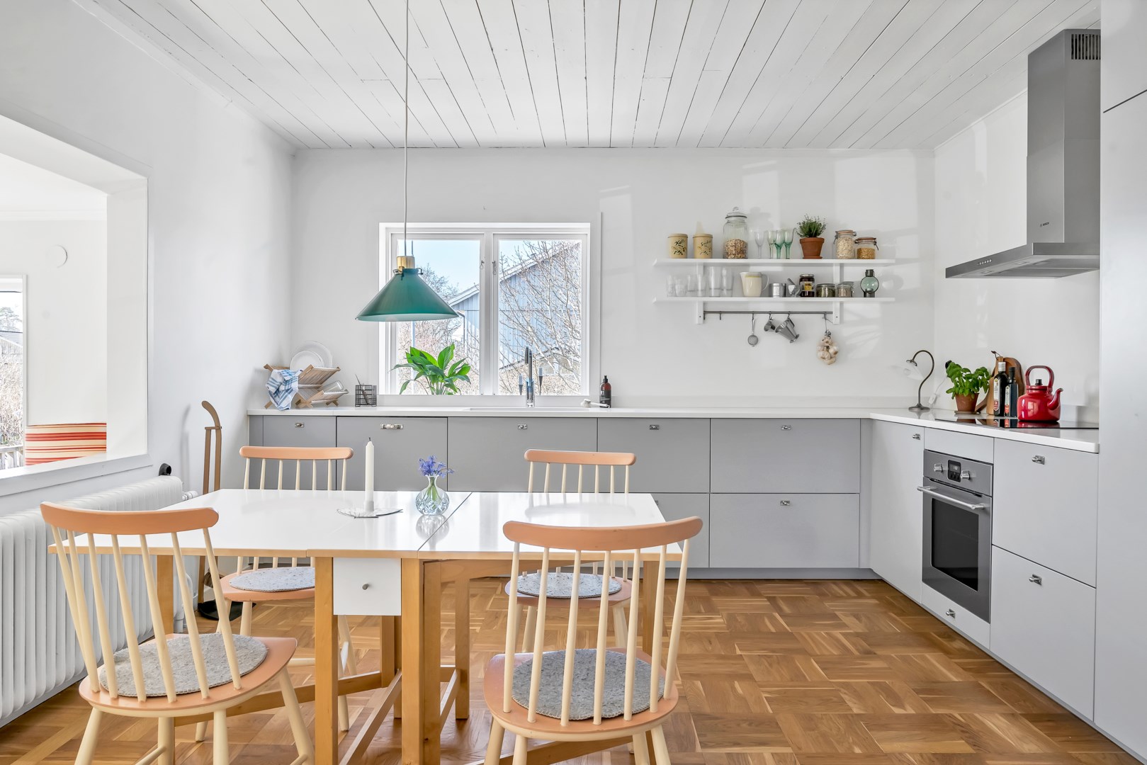 Bostadsbild från Södra Parkvägen 13, Såld i Norby, Uppsala