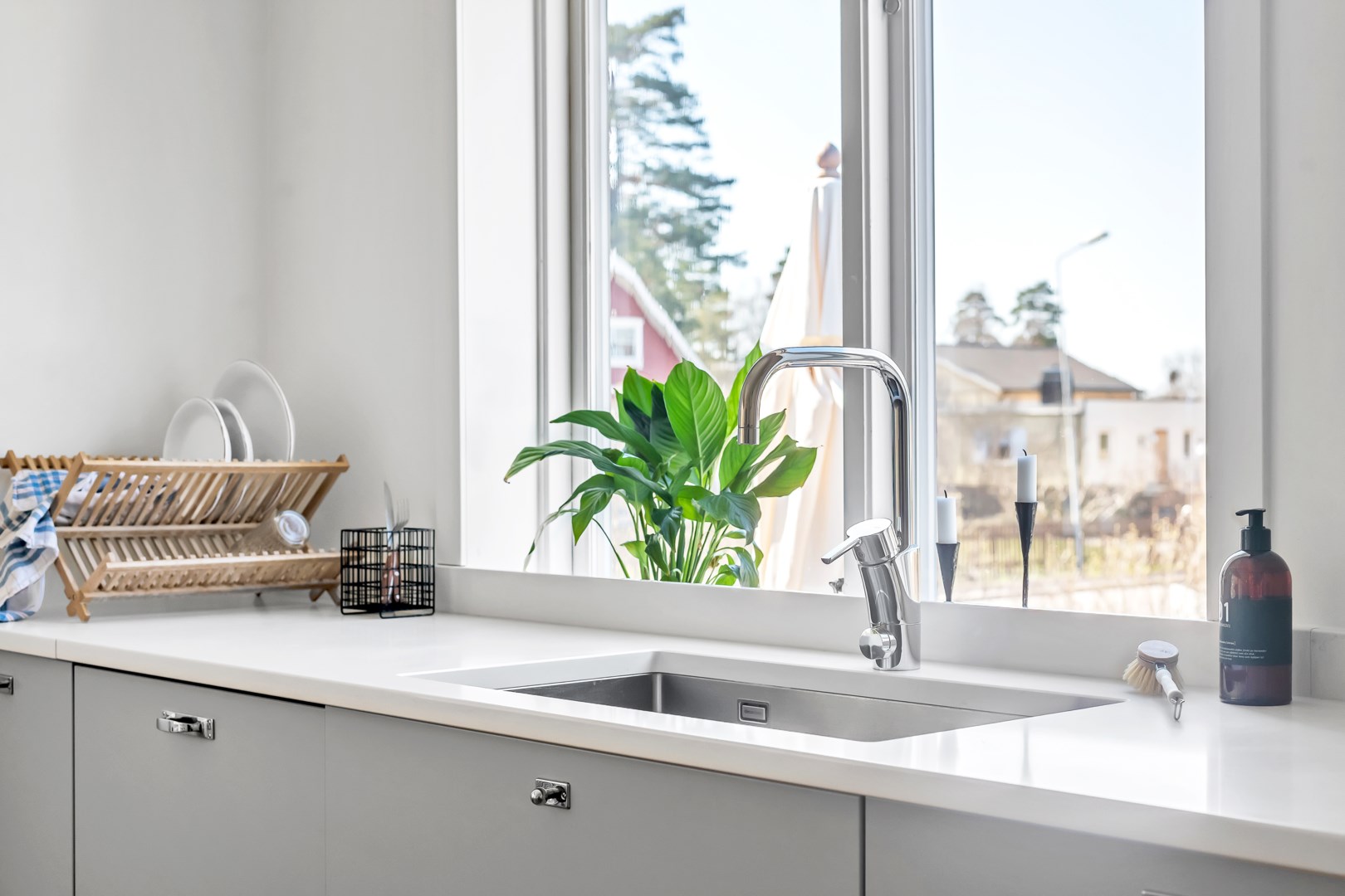 Bostadsbild från Södra Parkvägen 13, Såld i Norby, Uppsala