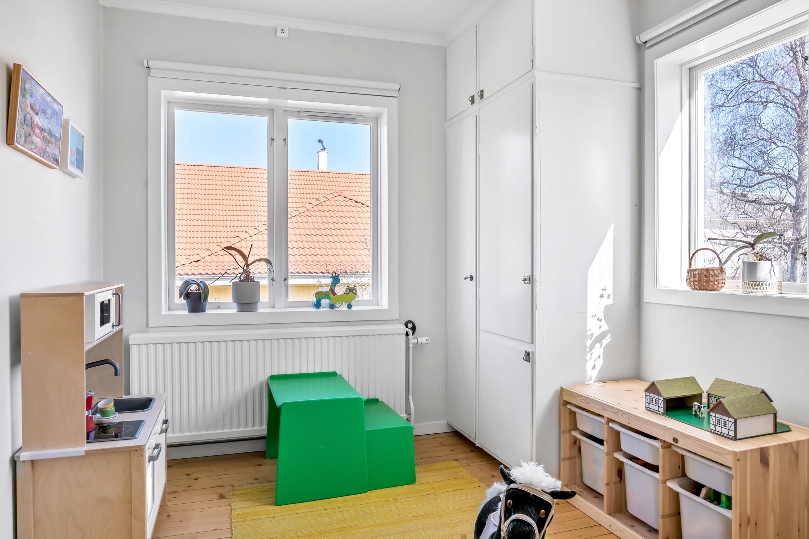 Bostadsbild från Södra Parkvägen 13, Såld i Norby, Uppsala