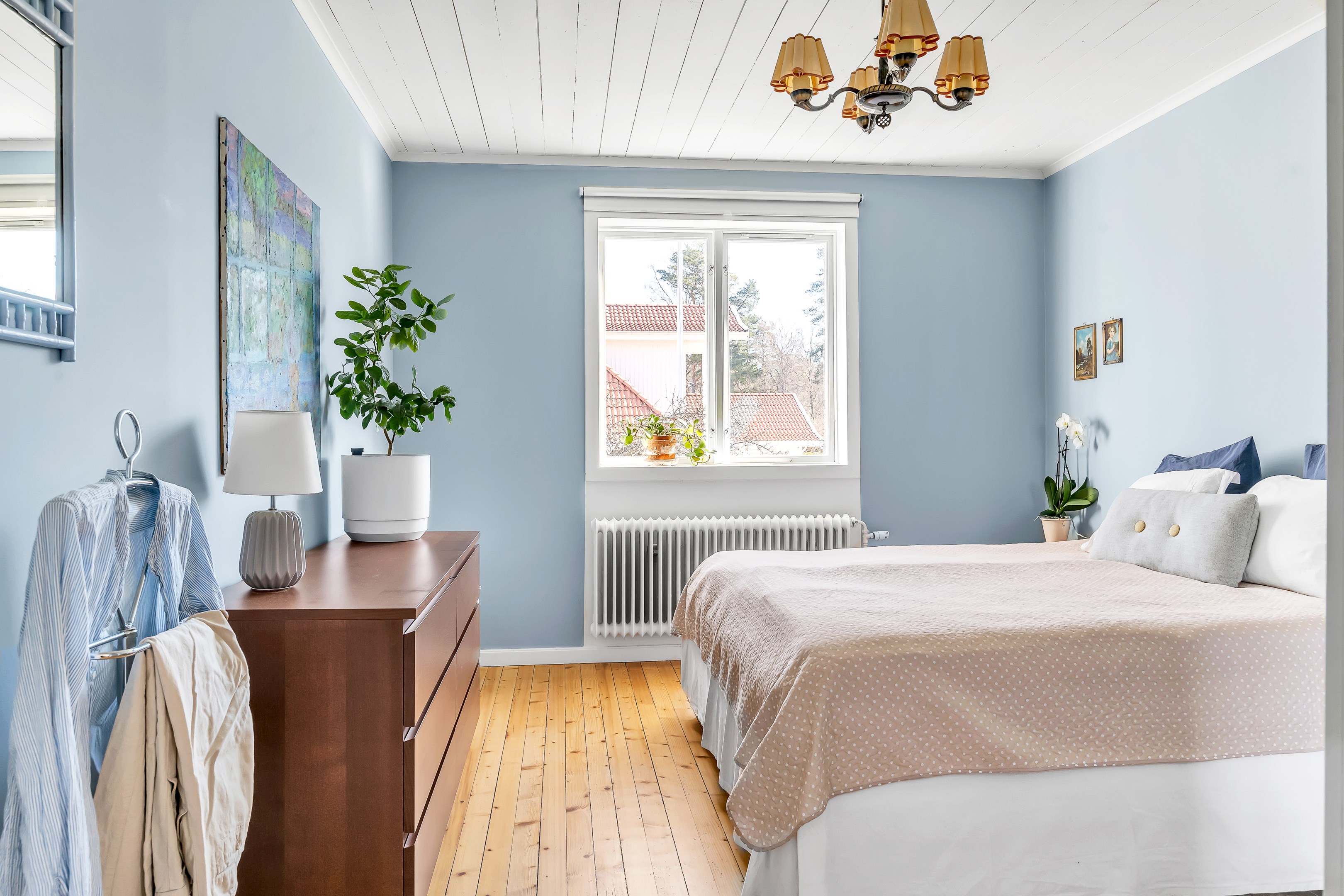 Bostadsbild från Södra Parkvägen 13, Såld i Norby, Uppsala