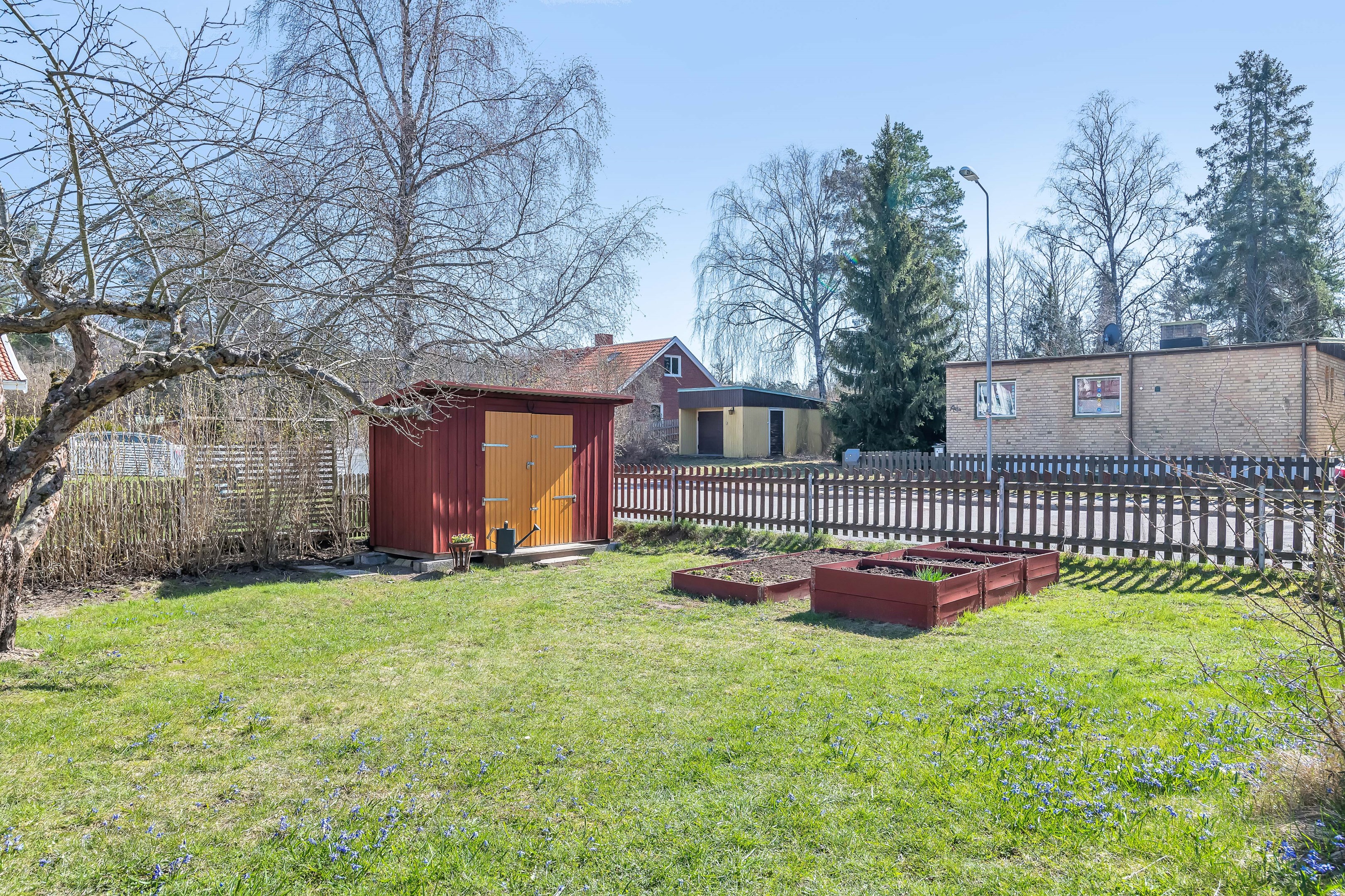 Bostadsbild från Södra Parkvägen 13, Såld i Norby, Uppsala