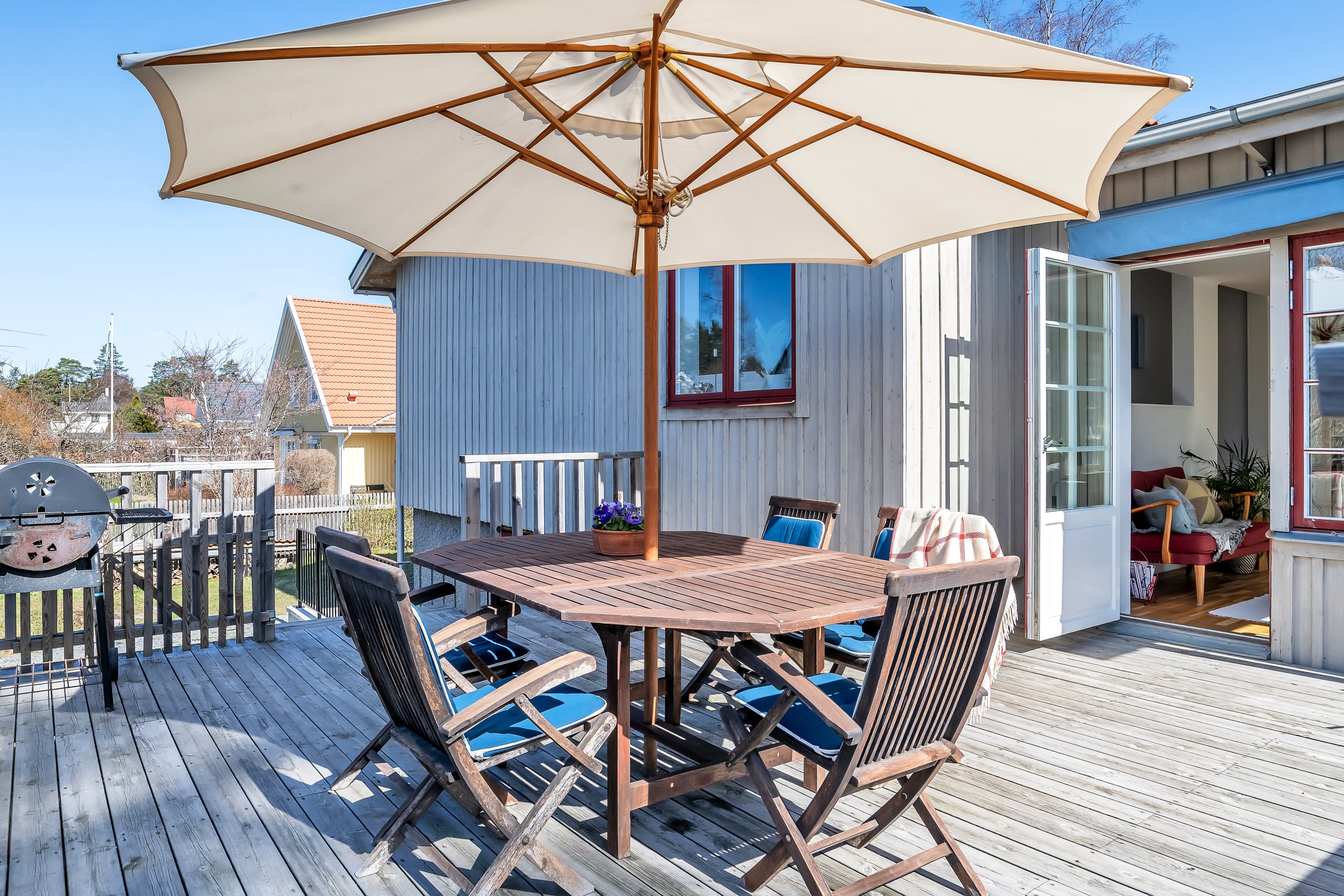 Bostadsbild från Södra Parkvägen 13, Såld i Norby, Uppsala