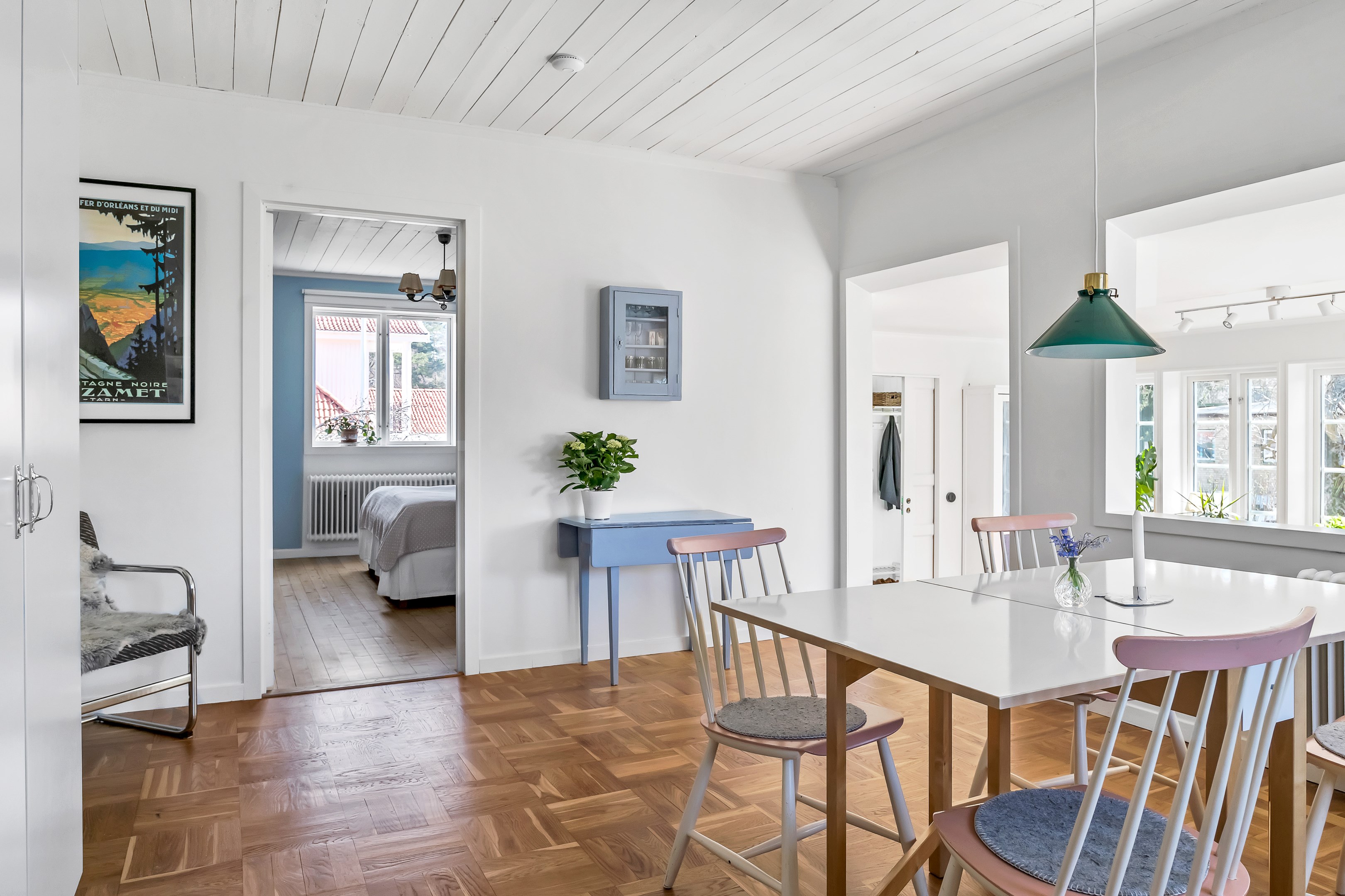 Bostadsbild från Södra Parkvägen 13, Såld i Norby, Uppsala