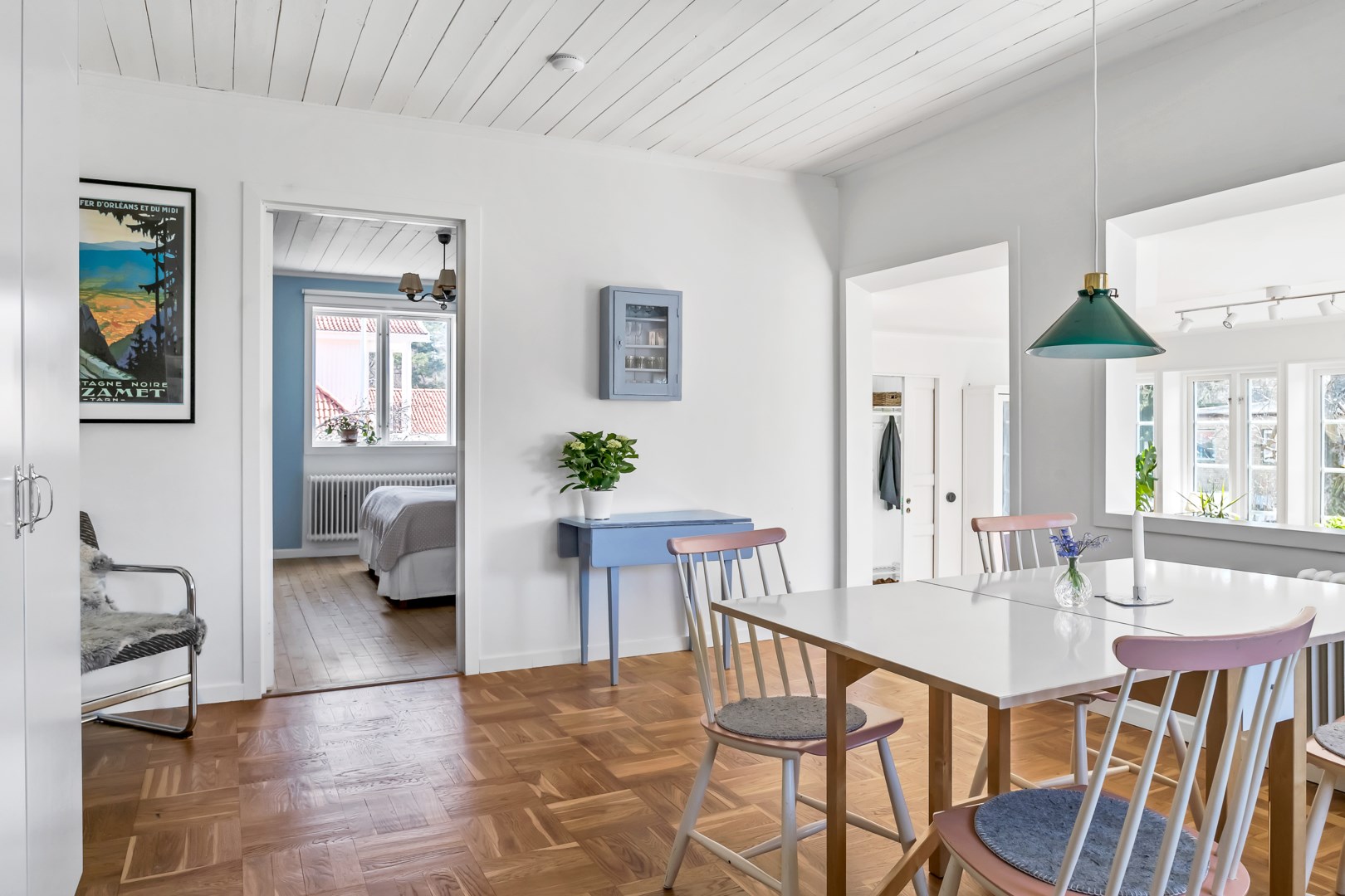 Bostadsbild från Södra Parkvägen 13, Såld i Norby, Uppsala