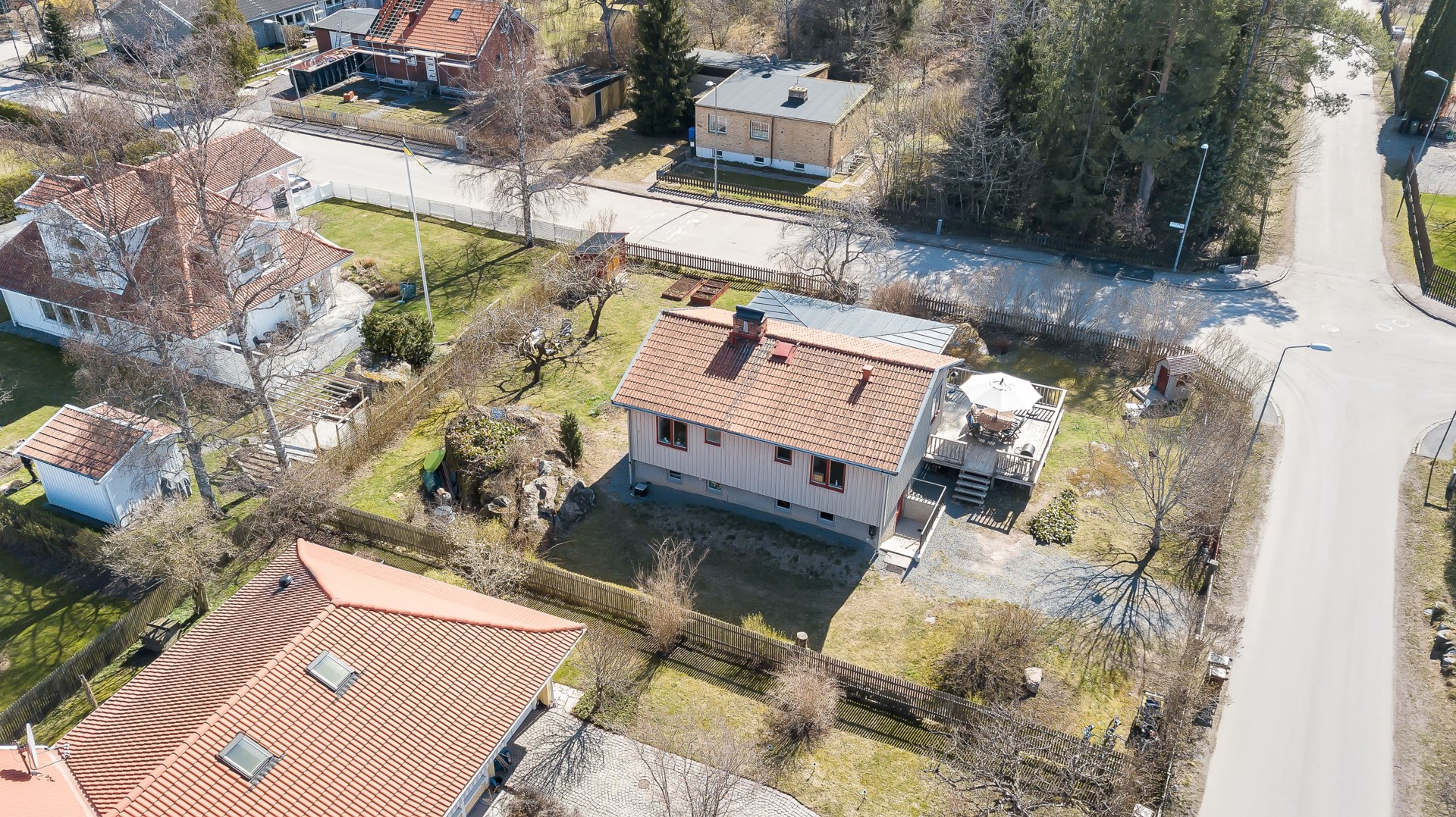 Bostadsbild från Södra Parkvägen 13, Såld i Norby, Uppsala