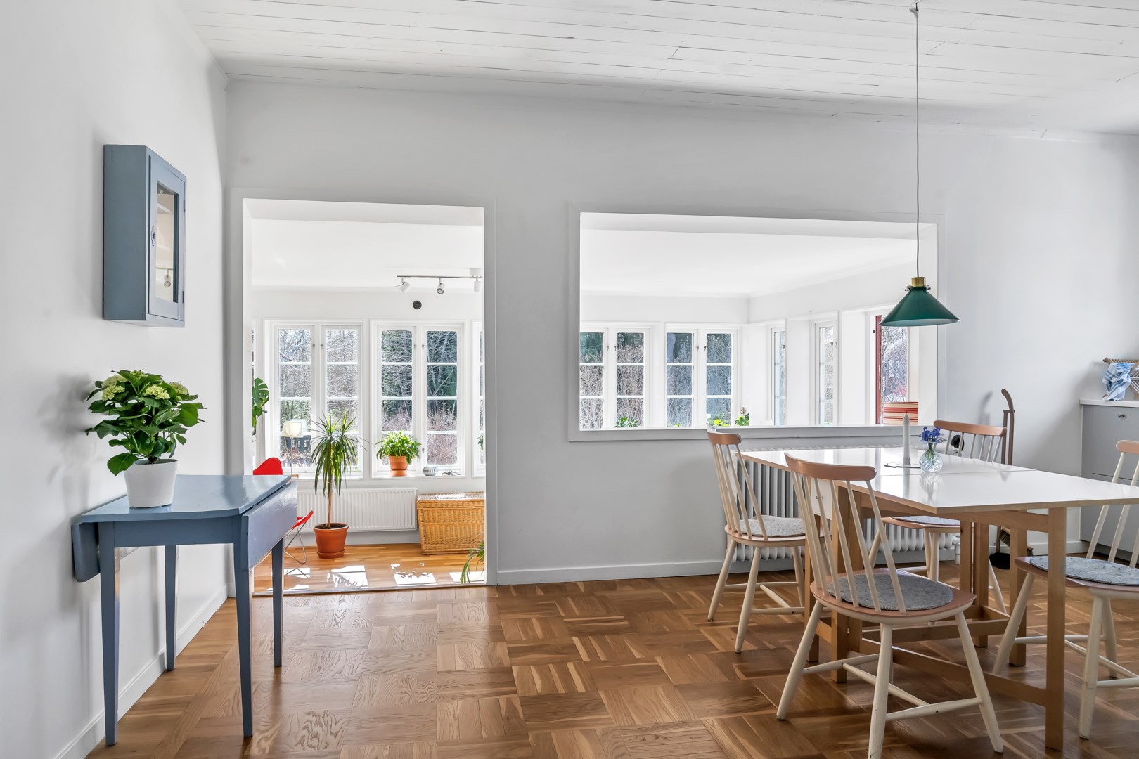 Bostadsbild från Södra Parkvägen 13, Såld i Norby, Uppsala