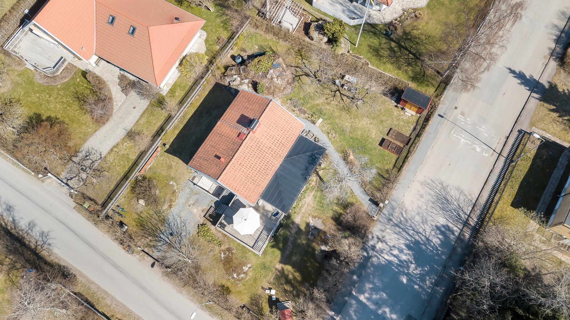 Bostadsbild från Södra Parkvägen 13, Såld i Norby, Uppsala