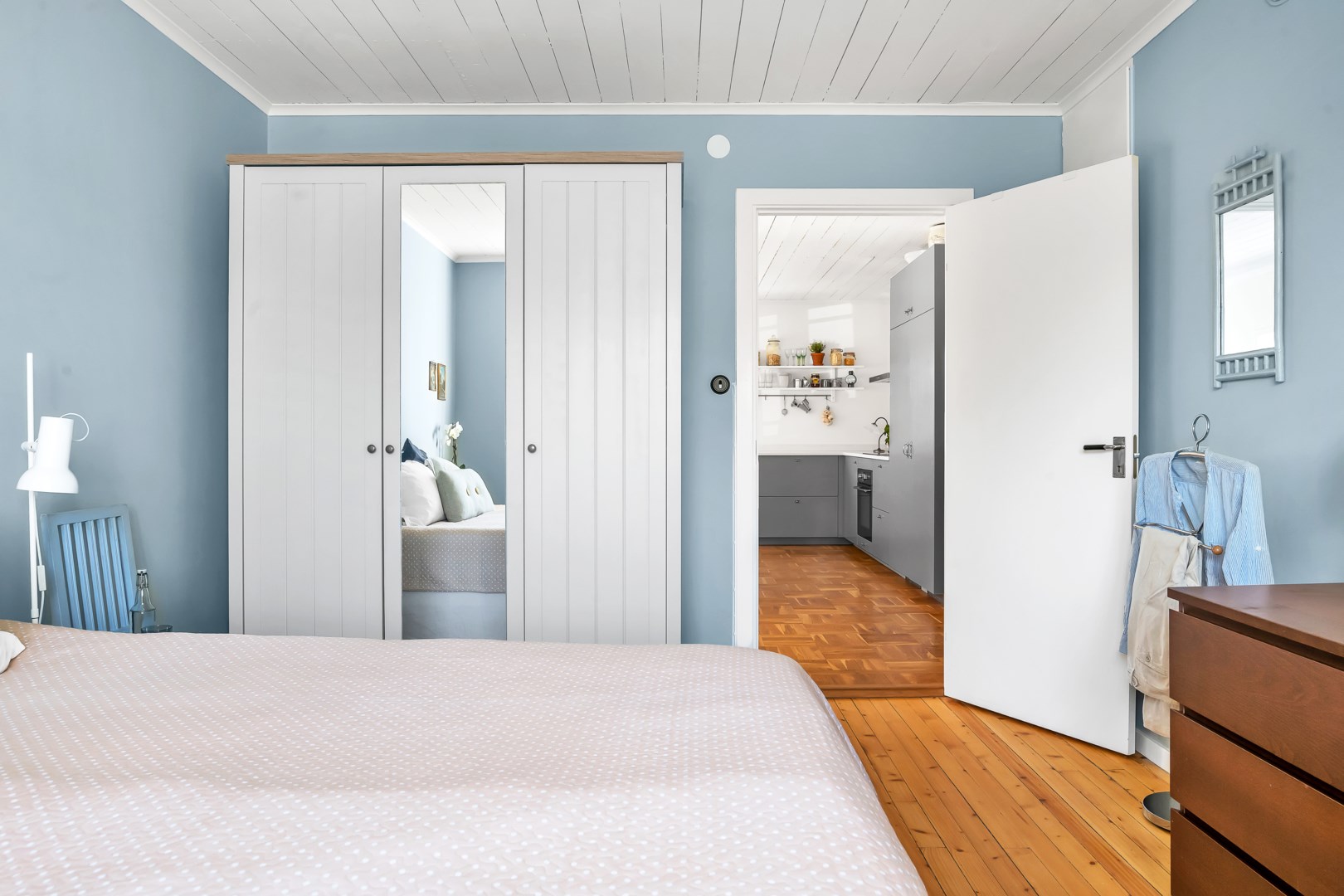 Bostadsbild från Södra Parkvägen 13, Såld i Norby, Uppsala