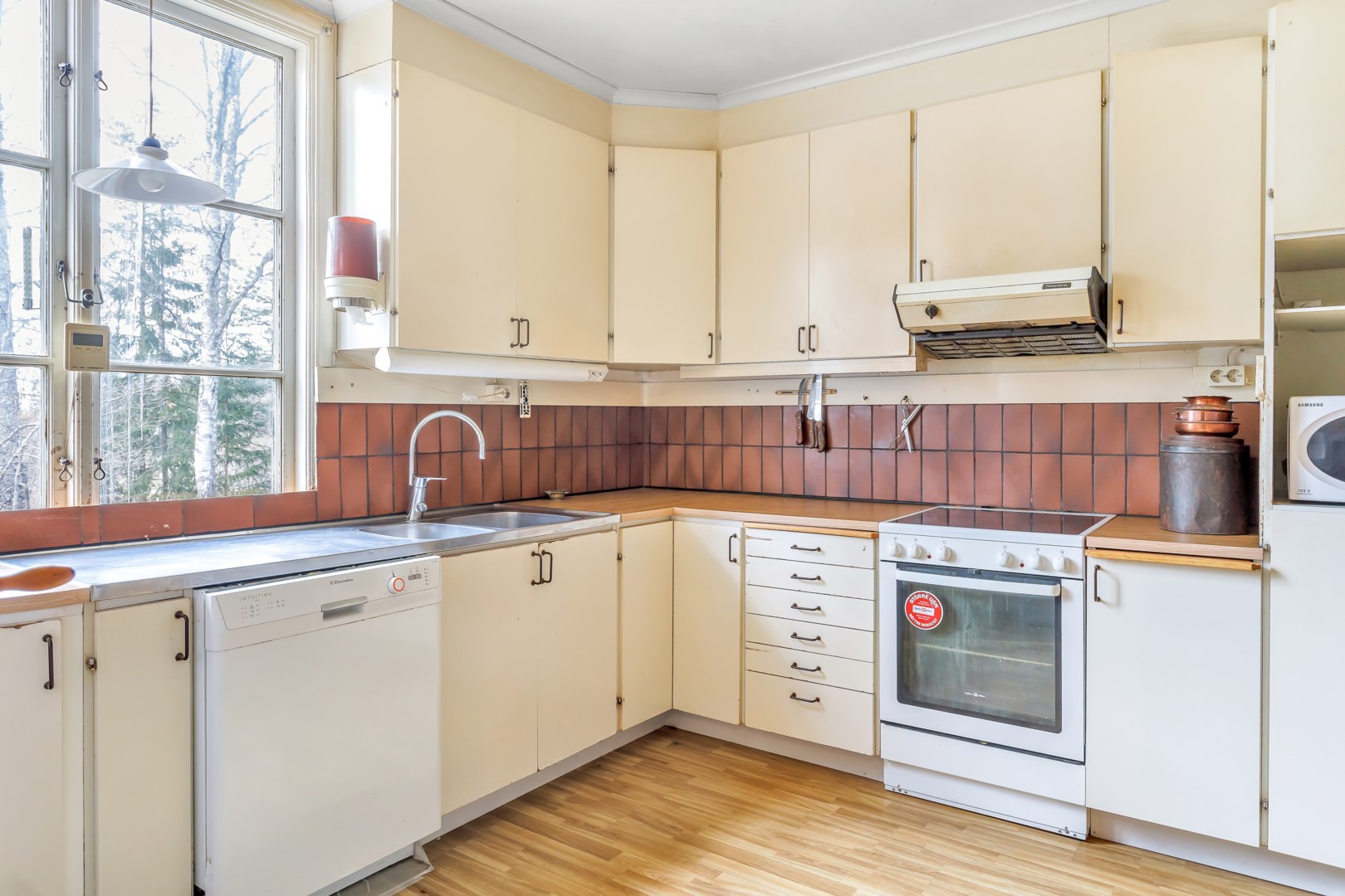 Bostadsbild från Vreta strandväg 16, Såld i Ytternäs/Vreta, Uppsala