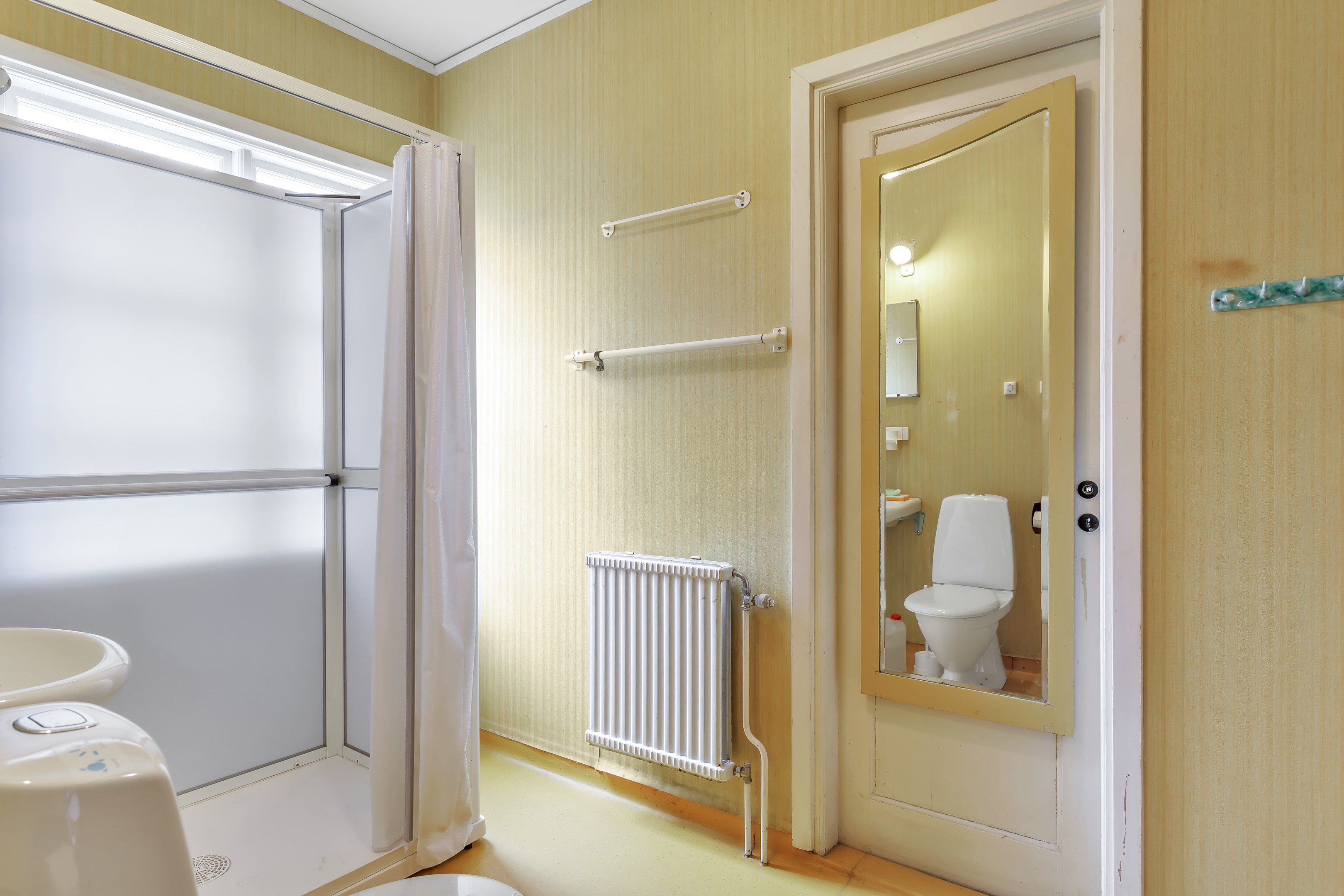 Bostadsbild från Vreta strandväg 16, Såld i Ytternäs/Vreta, Uppsala