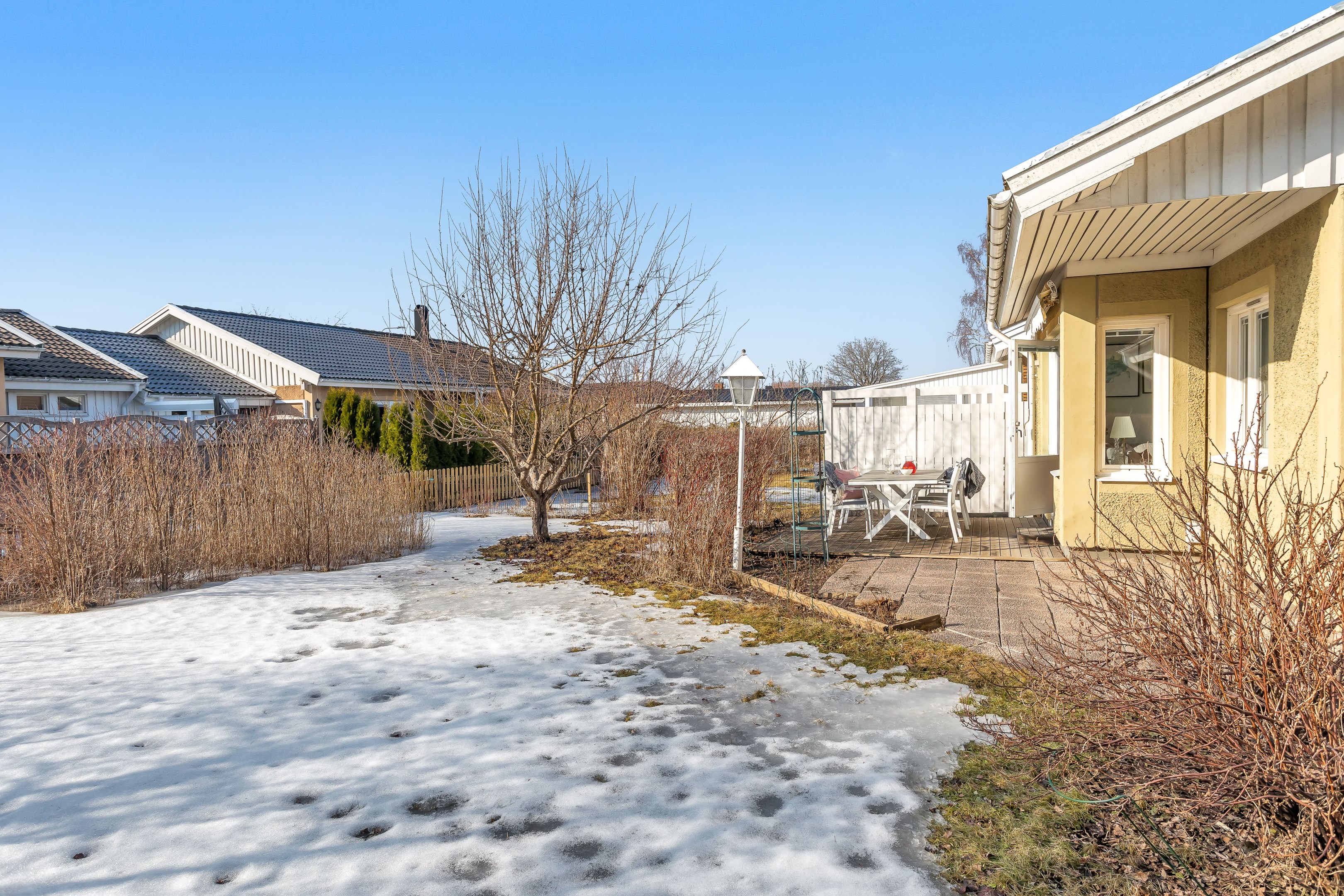 Bostadsbild från Gråalsvägen 26, Såld i Lövstalöt, Uppsala