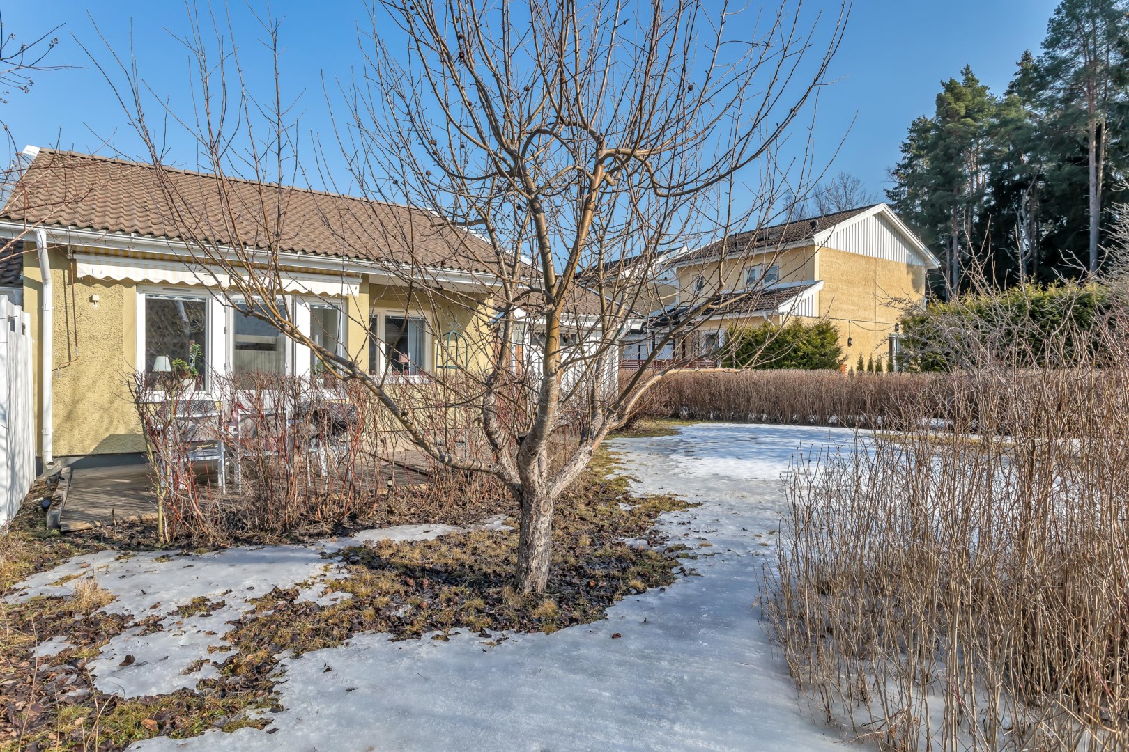 Bostadsbild från Gråalsvägen 26, Såld i Lövstalöt, Uppsala