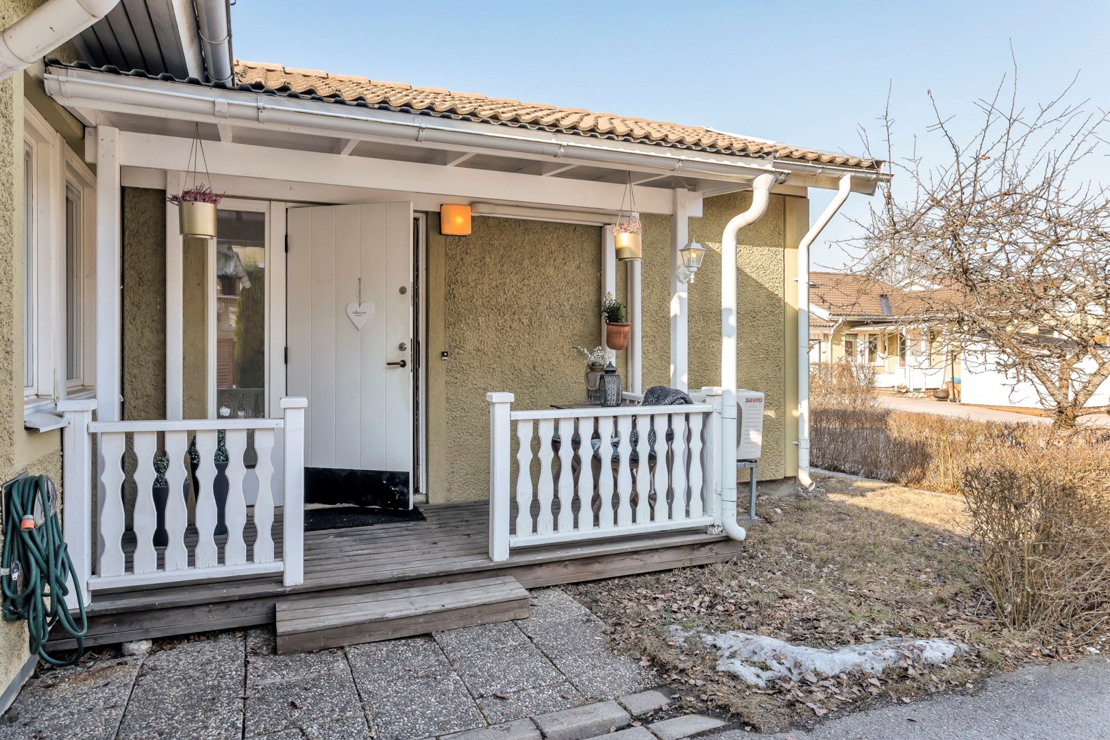 Bostadsbild från Gråalsvägen 26, Såld i Lövstalöt, Uppsala