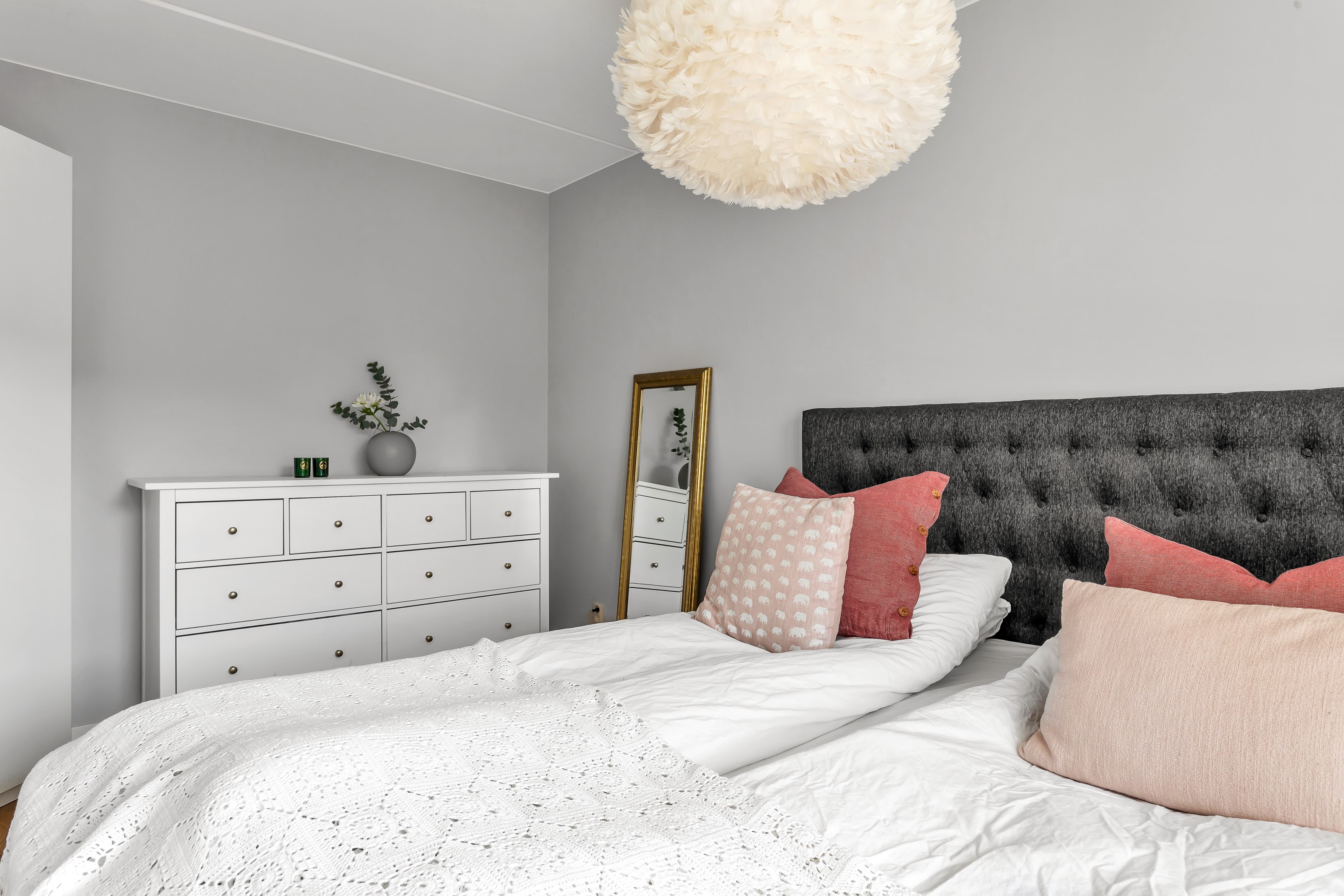 Bostadsbild från Gråalsvägen 26, Såld i Lövstalöt, Uppsala