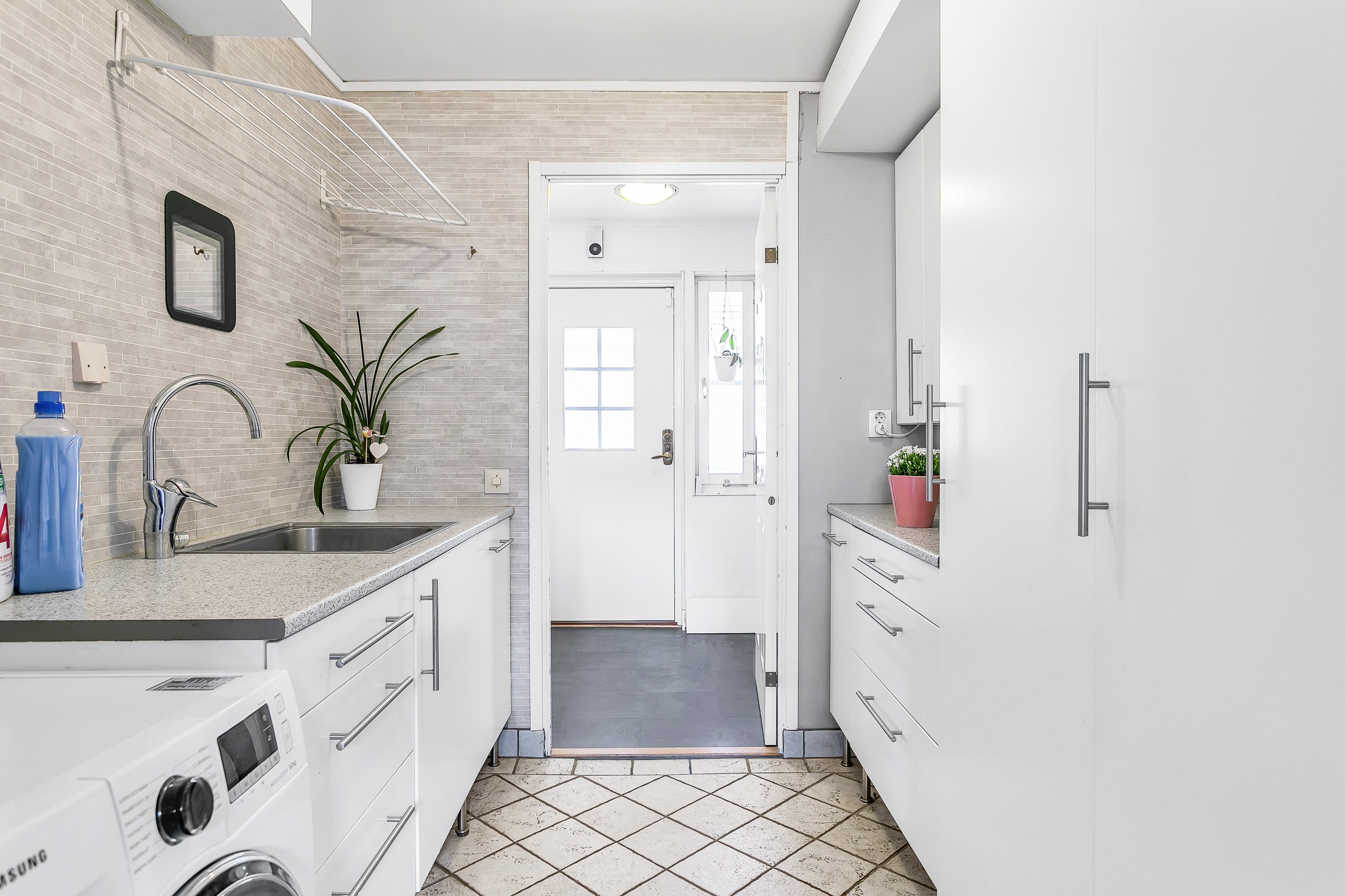 Bostadsbild från Vintergatsvägen 29, Såld i Storvreta, Uppsala