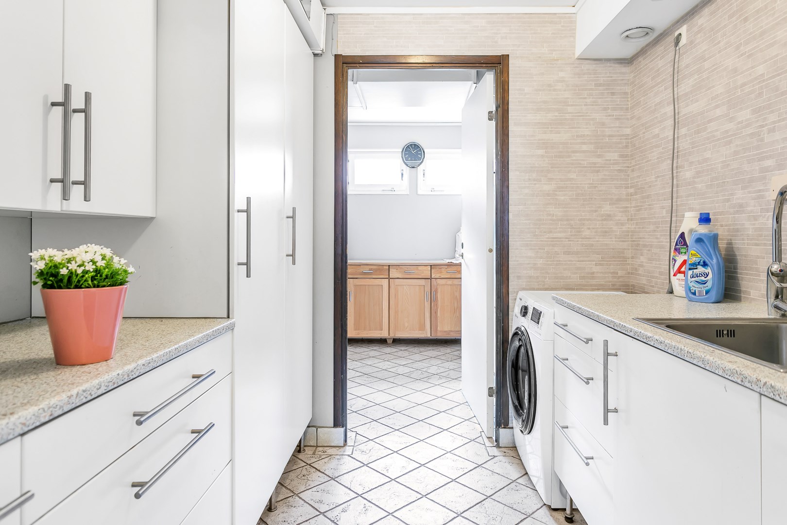 Bostadsbild från Vintergatsvägen 29, Såld i Storvreta, Uppsala