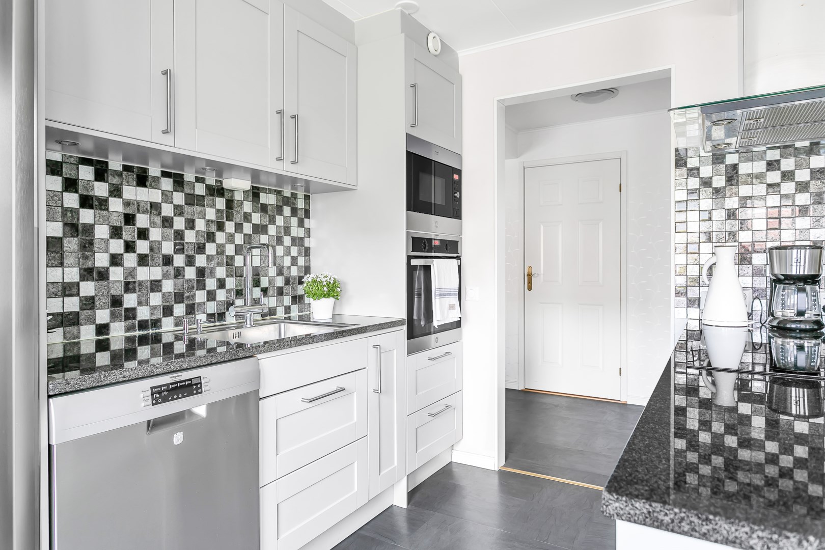 Bostadsbild från Vintergatsvägen 29, Såld i Storvreta, Uppsala