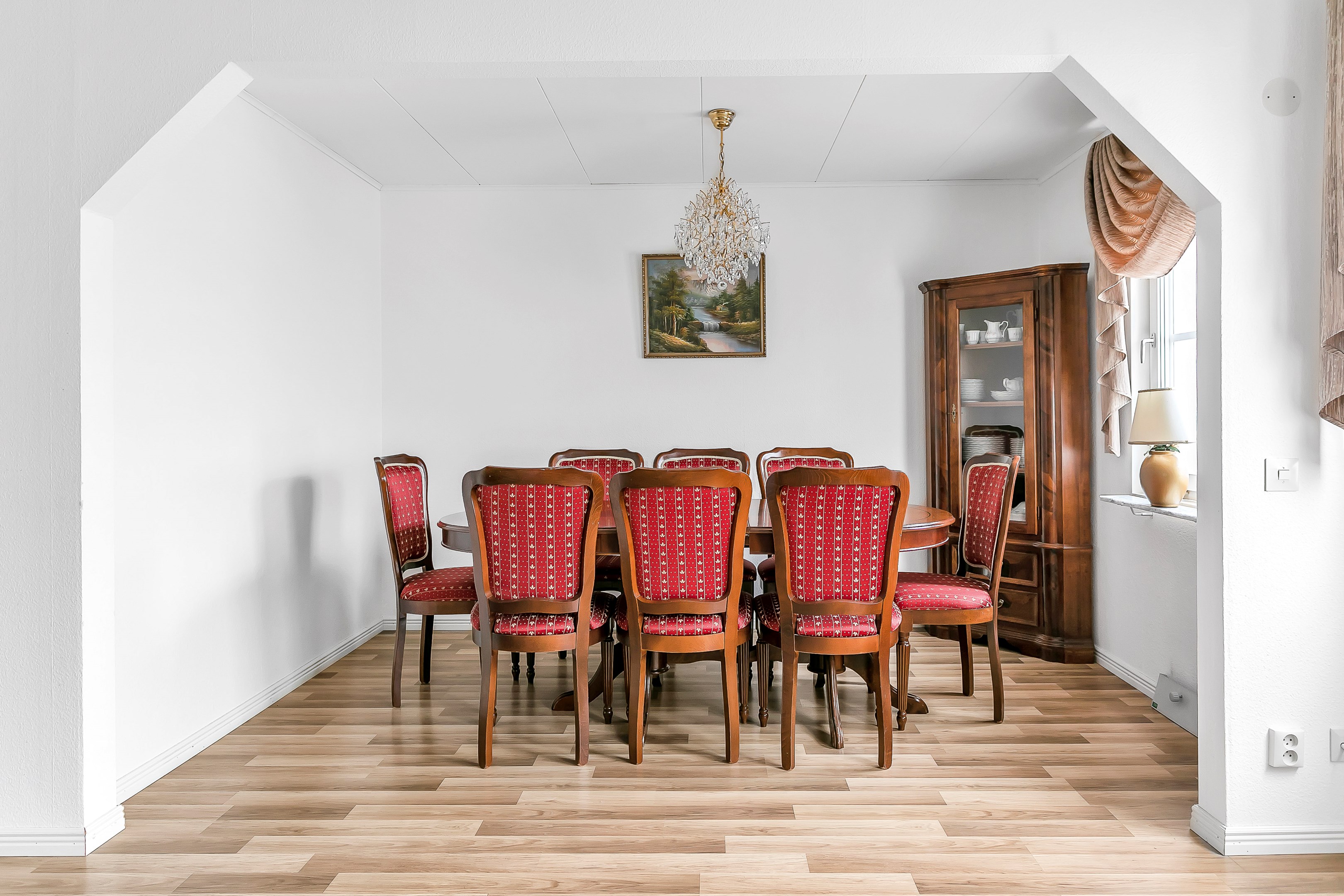 Bostadsbild från Vintergatsvägen 29, Såld i Storvreta, Uppsala