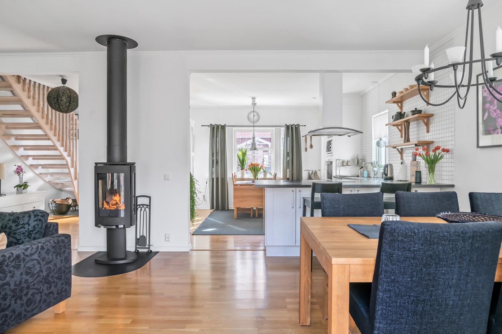 Bostadsbild från Brunnby Framnäs 329, Såld i Knivsta, Knivsta