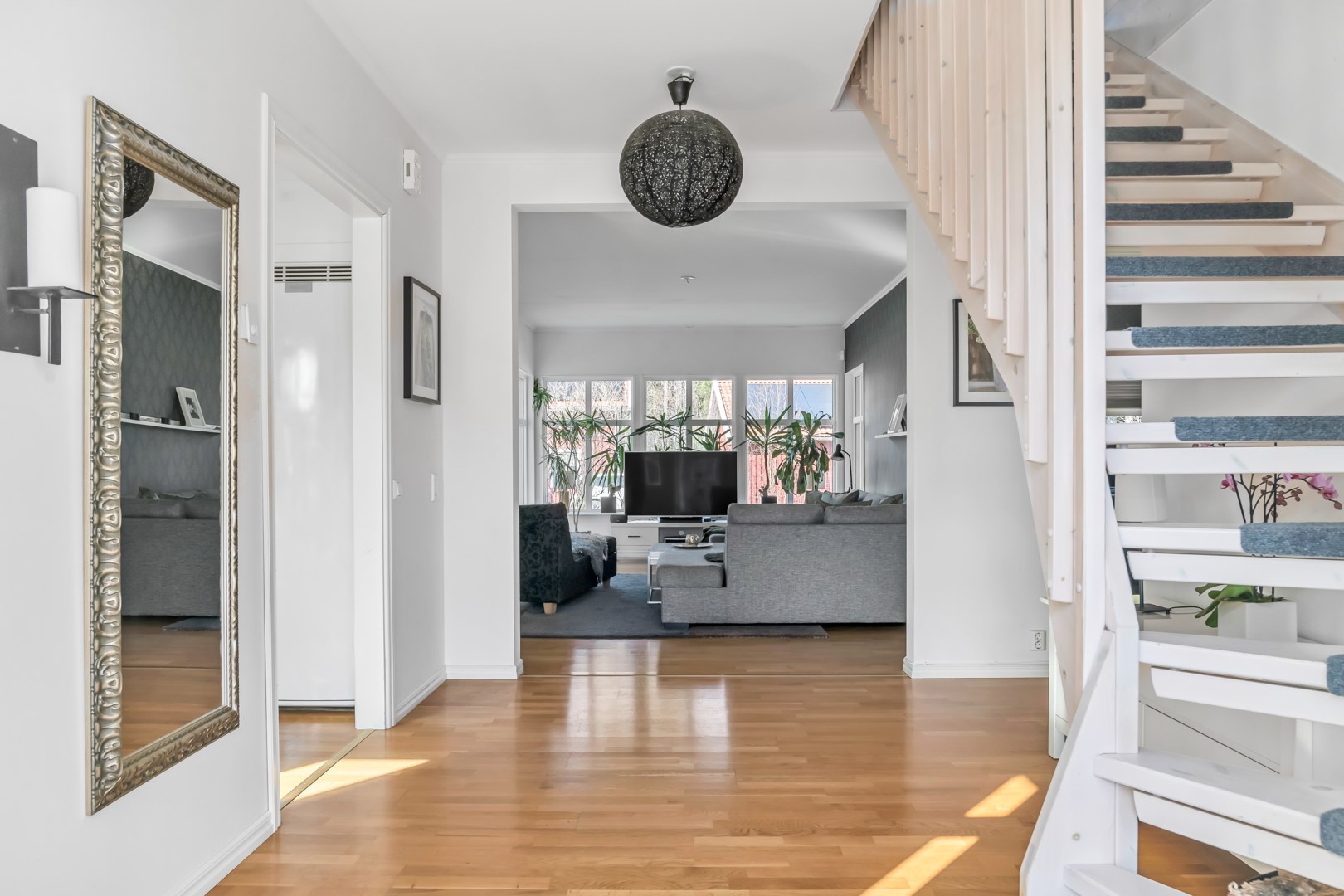 Bostadsbild från Brunnby Framnäs 329, Såld i Knivsta, Knivsta