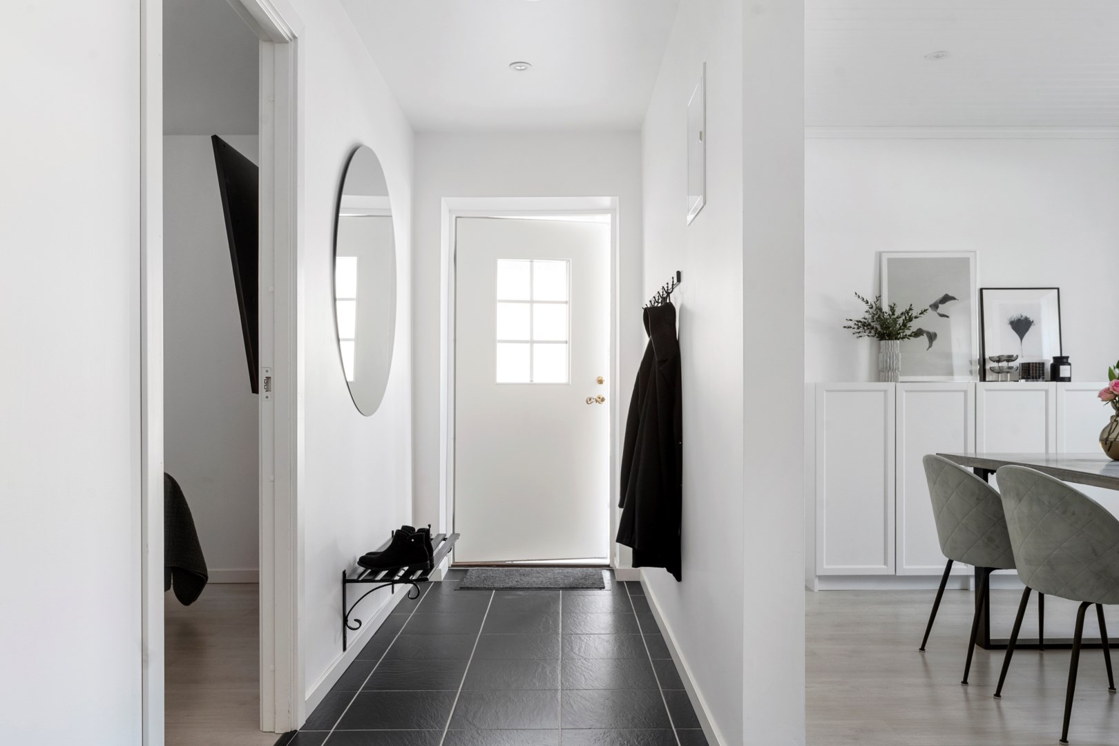 Bostadsbild från Yrestahed 29 & 27, Såld i Rasbo, Uppsala