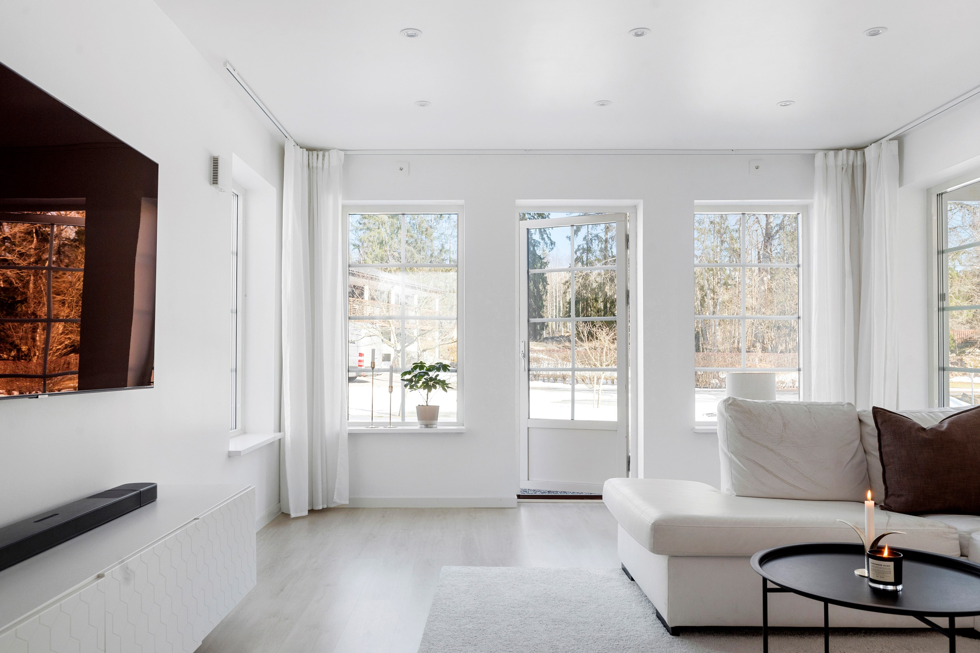 Bostadsbild från Yrestahed 29 & 27, Såld i Rasbo, Uppsala