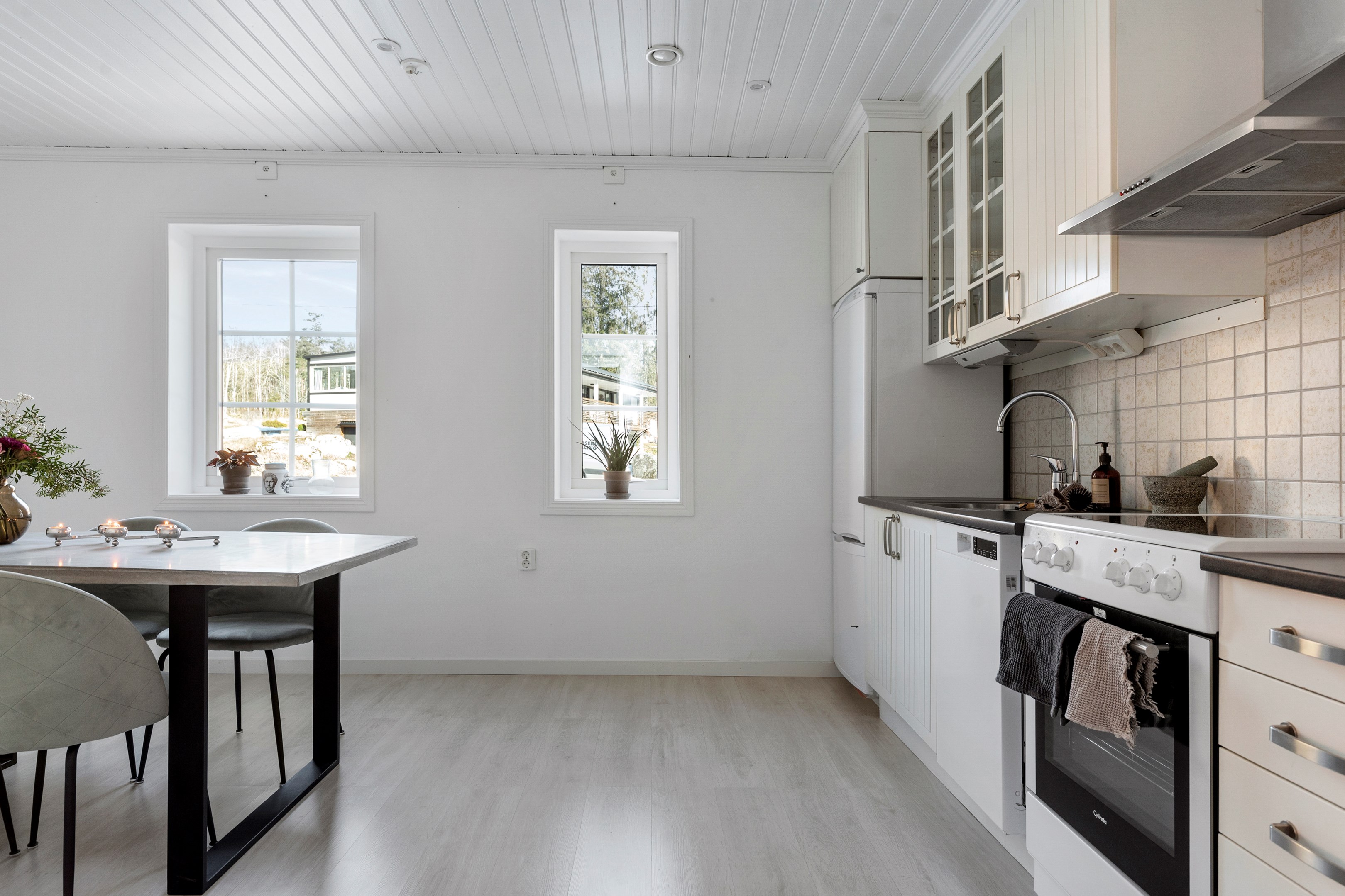 Bostadsbild från Yrestahed 29 & 27, Såld i Rasbo, Uppsala