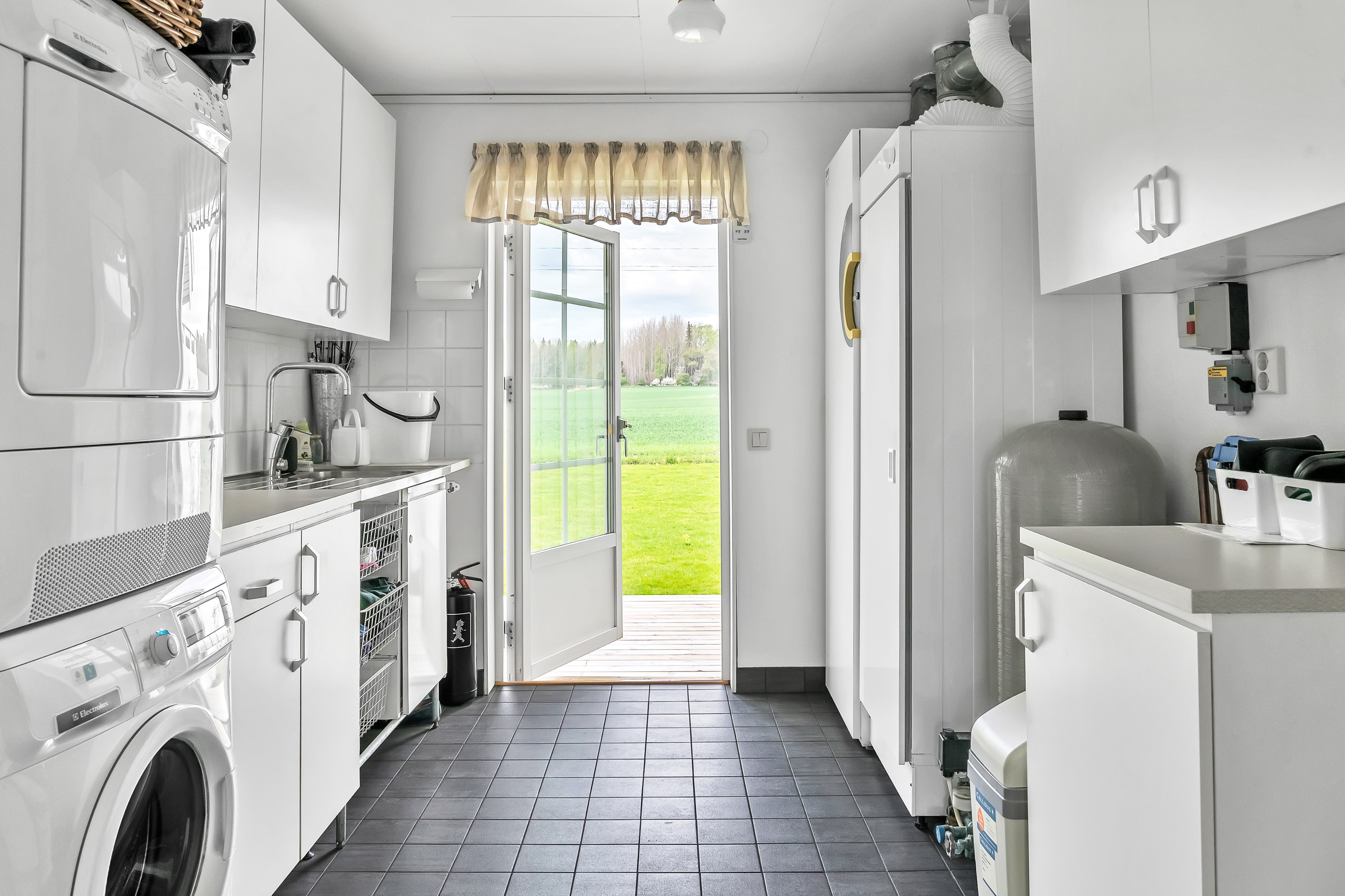 Bostadsbild från Vretavägen 23A, Såld i Vreta, Uppsala