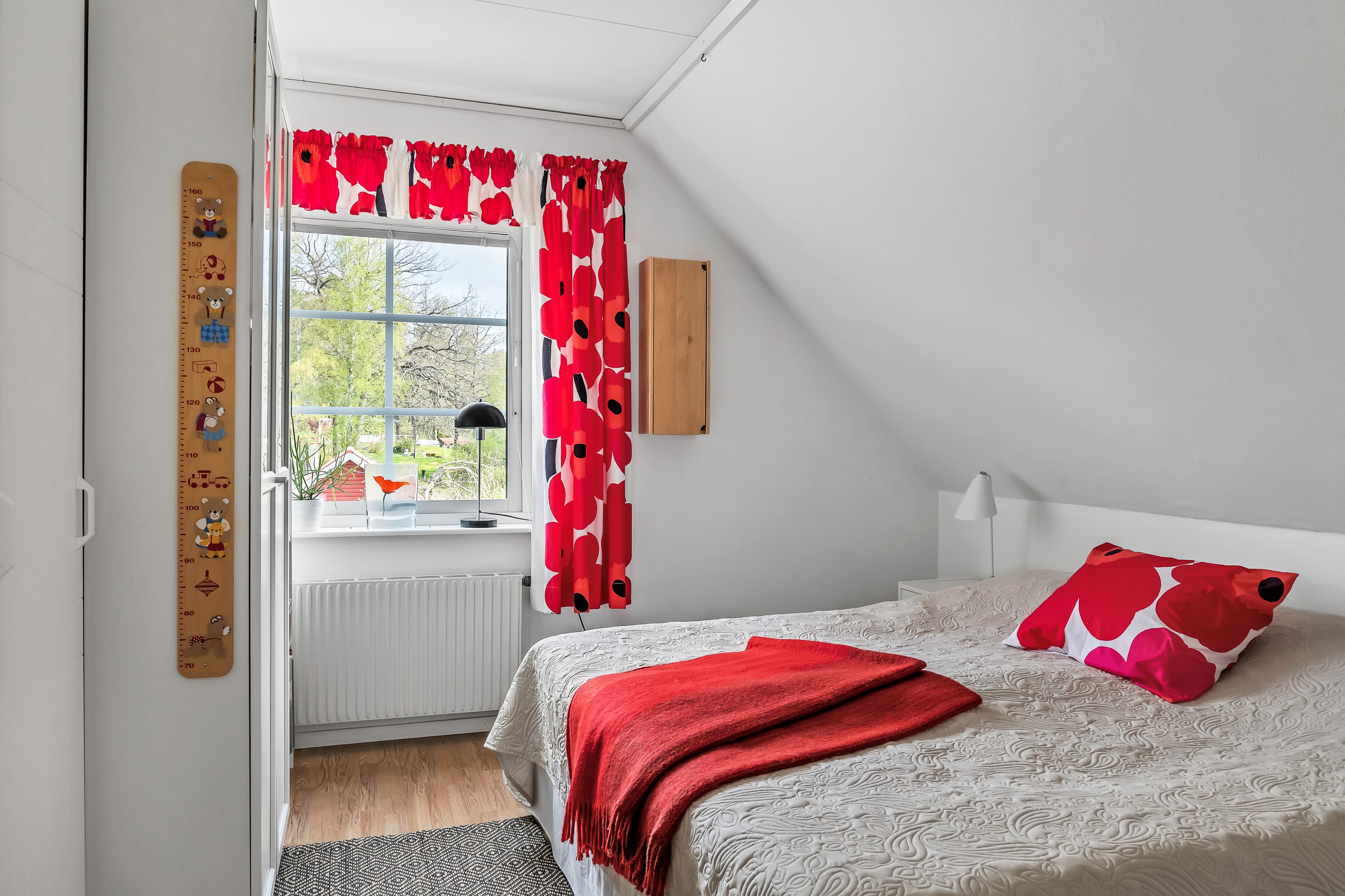 Bostadsbild från Vretavägen 23A, Såld i Vreta, Uppsala